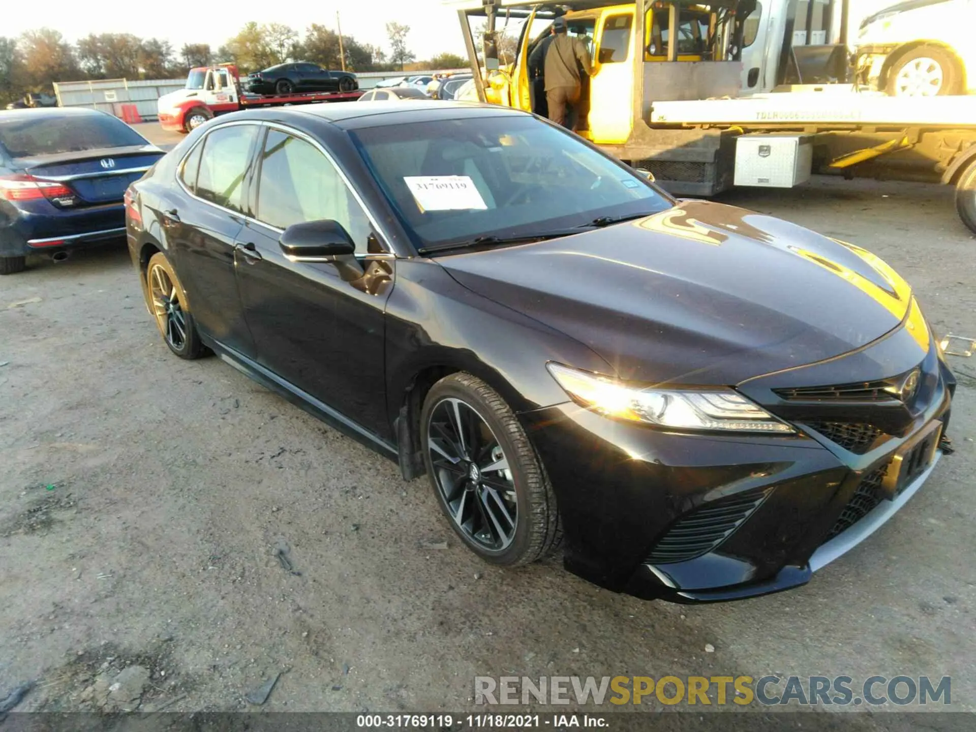 1 fotografías del automóvil dañado 4T1B61HK2KU784000 TOYOTA CAMRY 2019