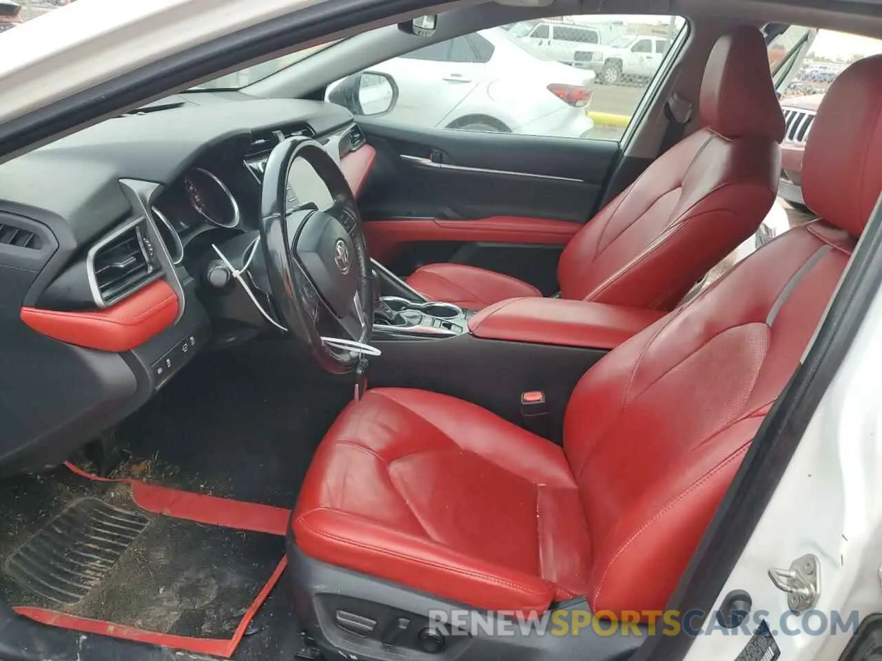 7 fotografías del automóvil dañado 4T1B61HK2KU854532 TOYOTA CAMRY 2019