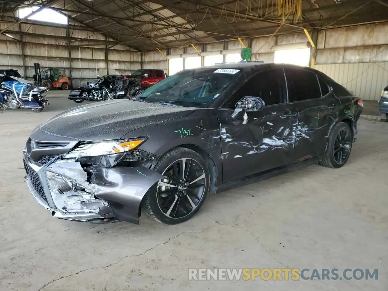 1 fotografías del automóvil dañado 4T1B61HK2KU854997 TOYOTA CAMRY 2019