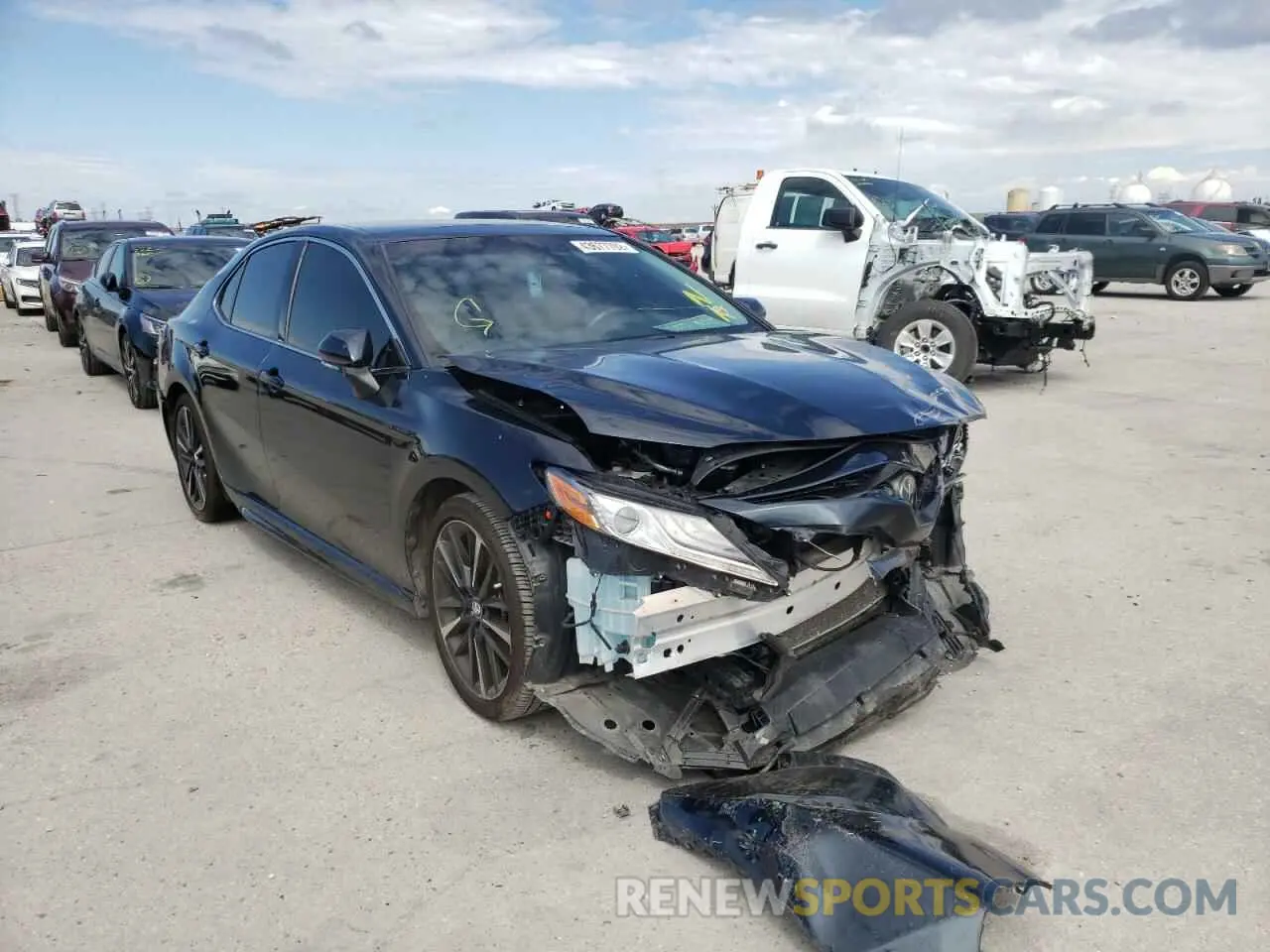 1 fotografías del automóvil dañado 4T1B61HK3KU258667 TOYOTA CAMRY 2019