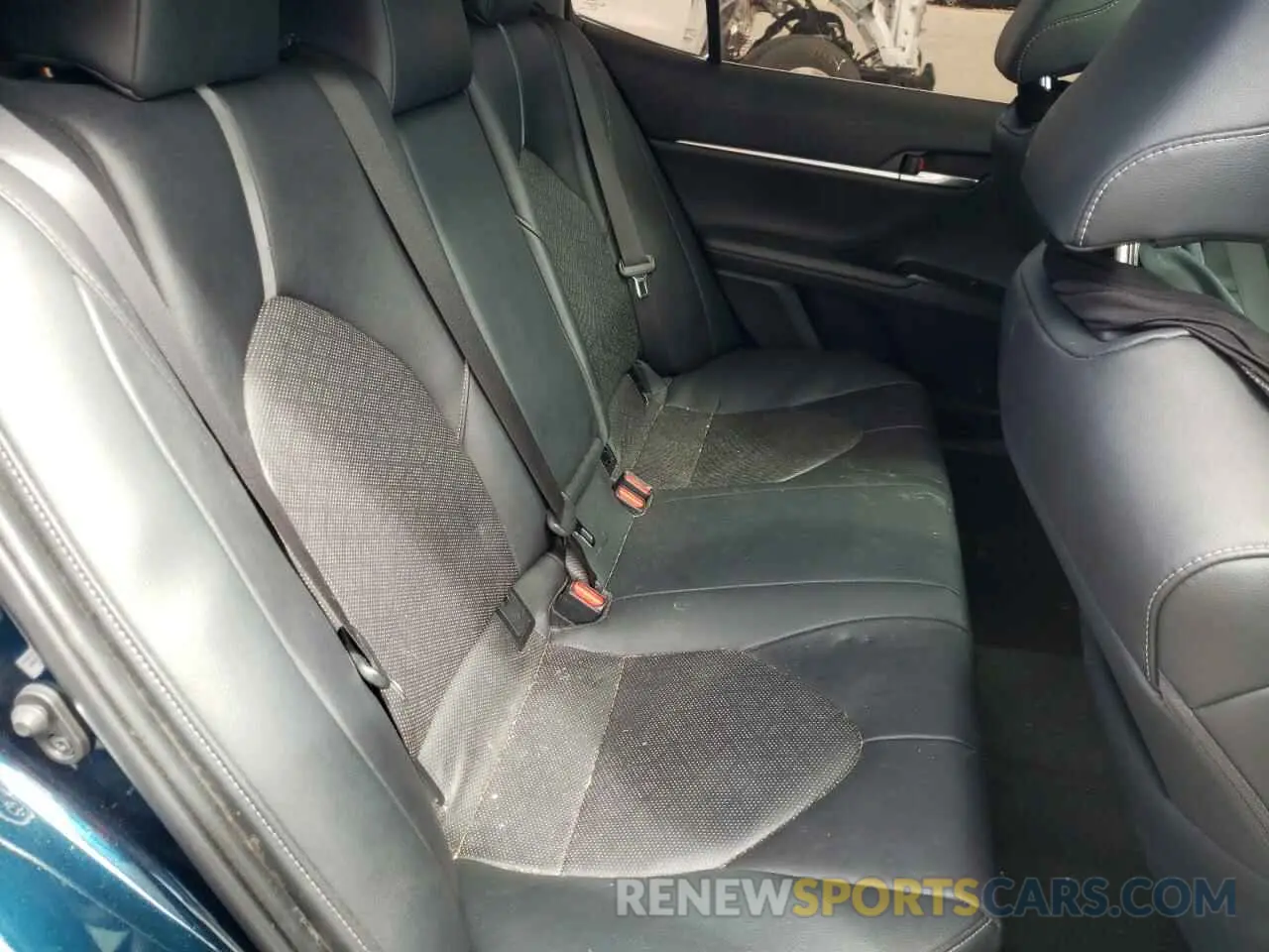 6 fotografías del automóvil dañado 4T1B61HK3KU258667 TOYOTA CAMRY 2019