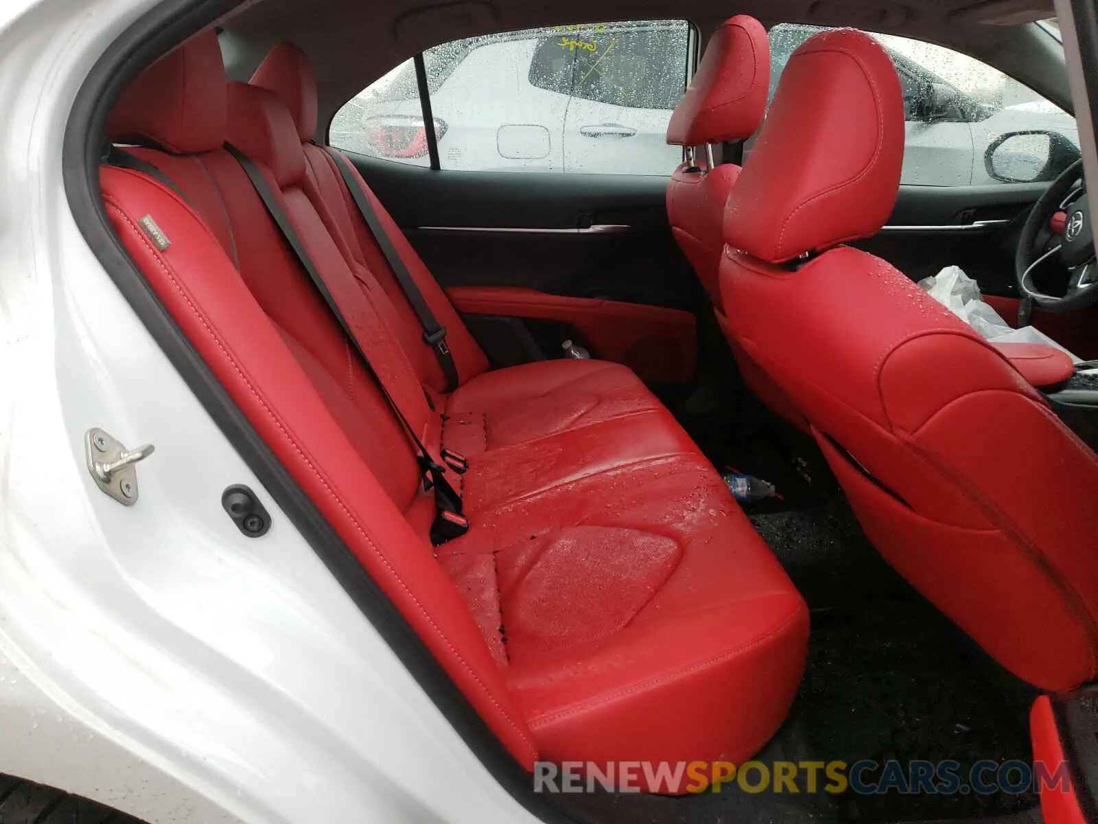 6 fotografías del automóvil dañado 4T1B61HK3KU299087 TOYOTA CAMRY 2019