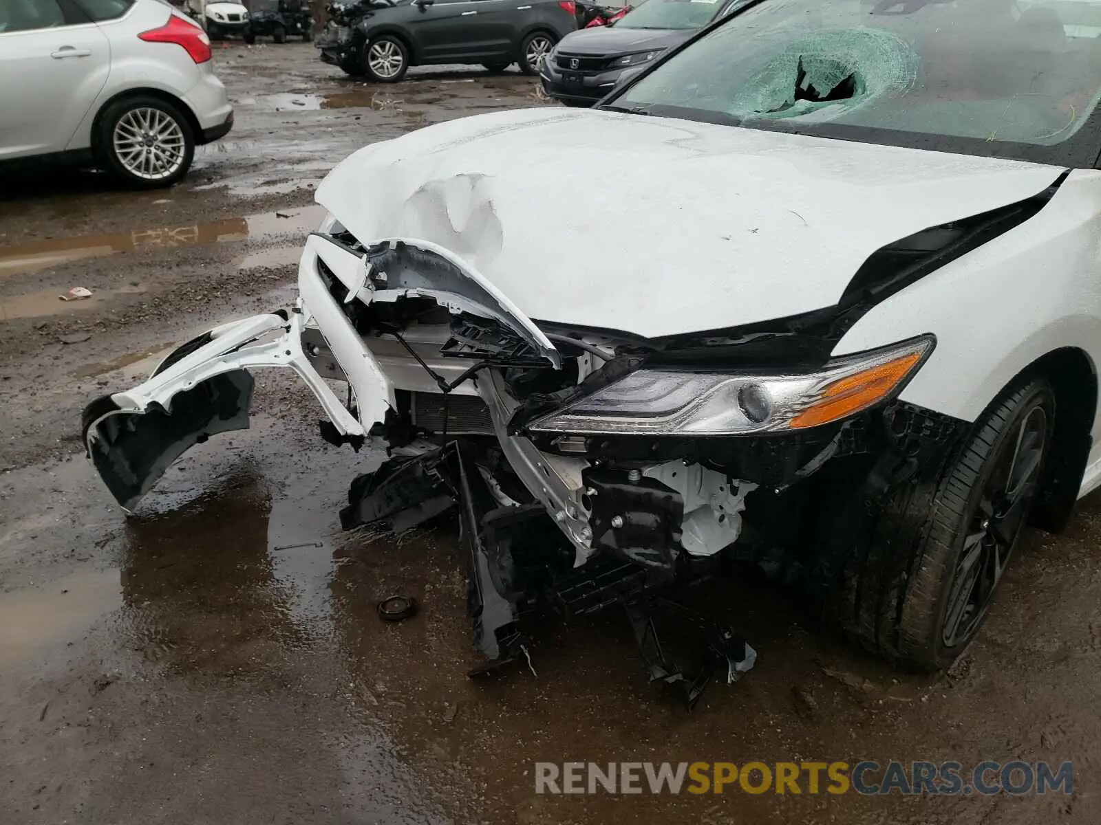 9 fotografías del automóvil dañado 4T1B61HK3KU299087 TOYOTA CAMRY 2019
