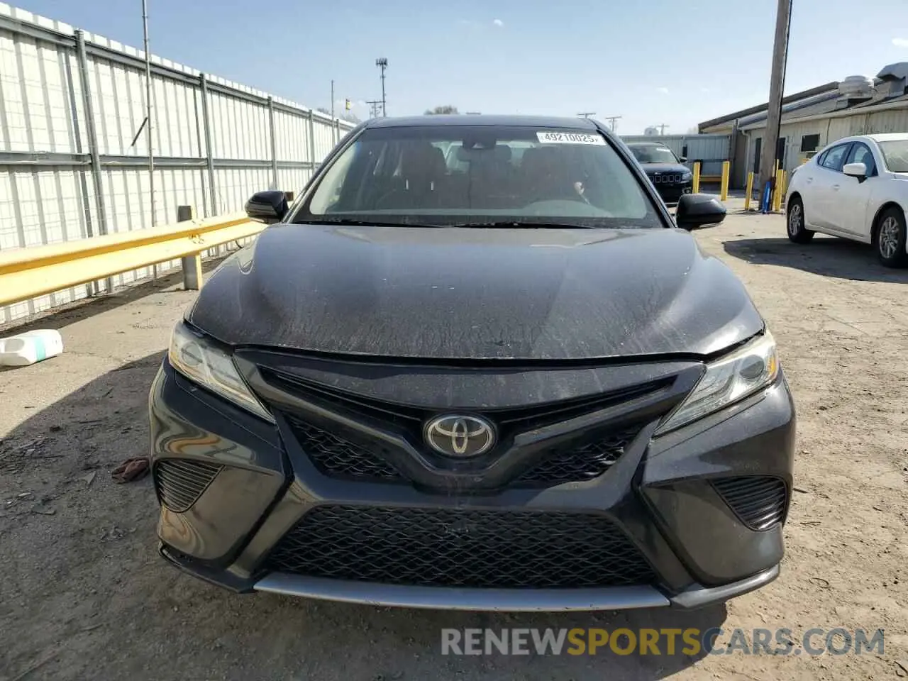 5 fotografías del automóvil dañado 4T1B61HK3KU764158 TOYOTA CAMRY 2019