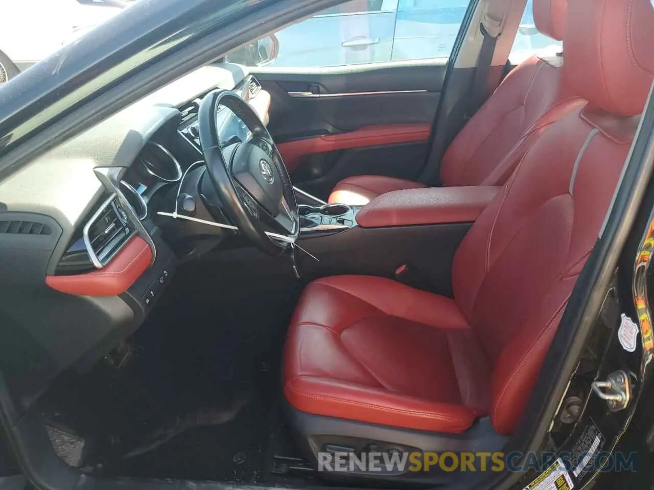 7 fotografías del automóvil dañado 4T1B61HK3KU764158 TOYOTA CAMRY 2019