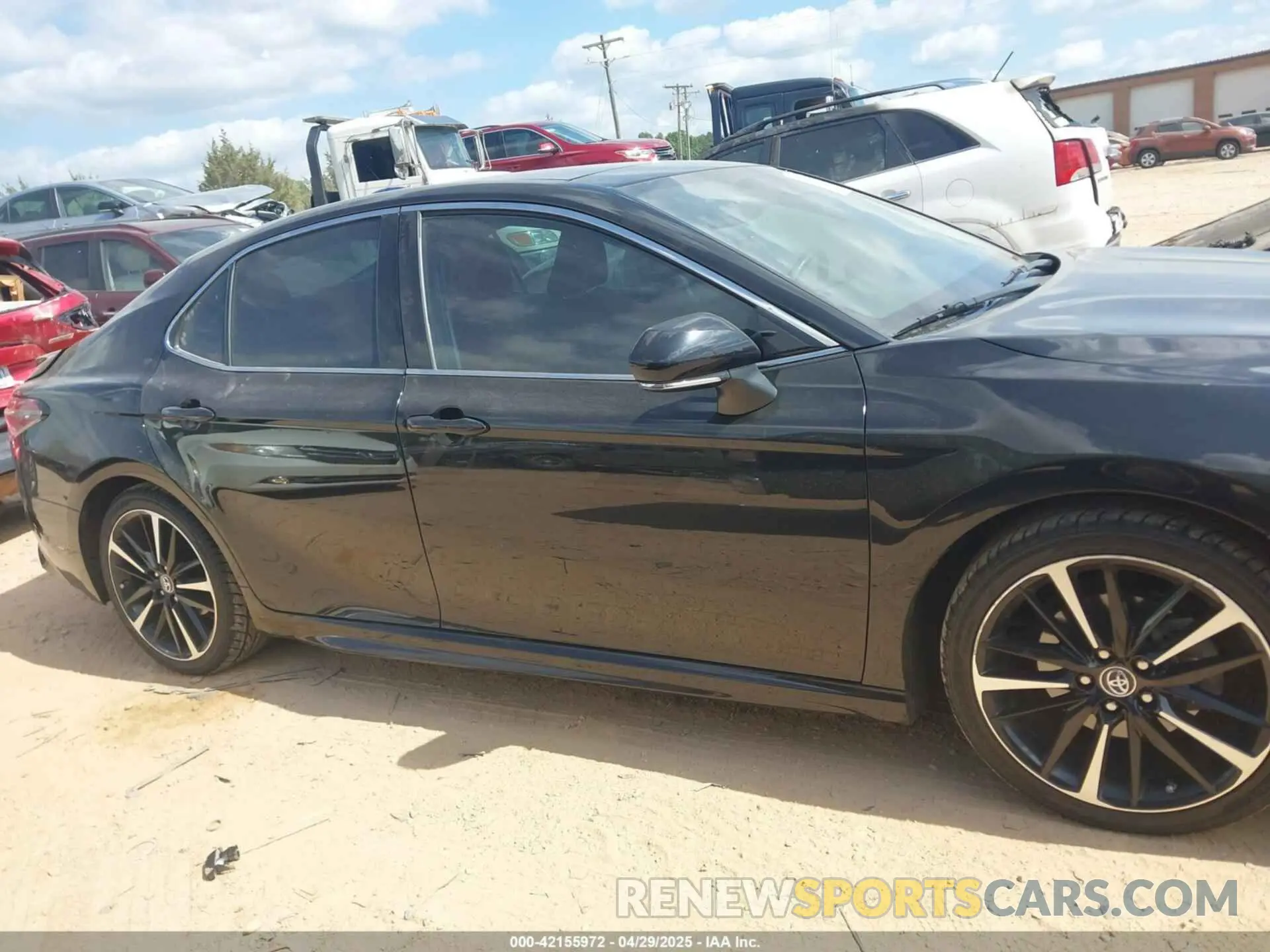 13 fotografías del automóvil dañado 4T1B61HK3KU856581 TOYOTA CAMRY 2019