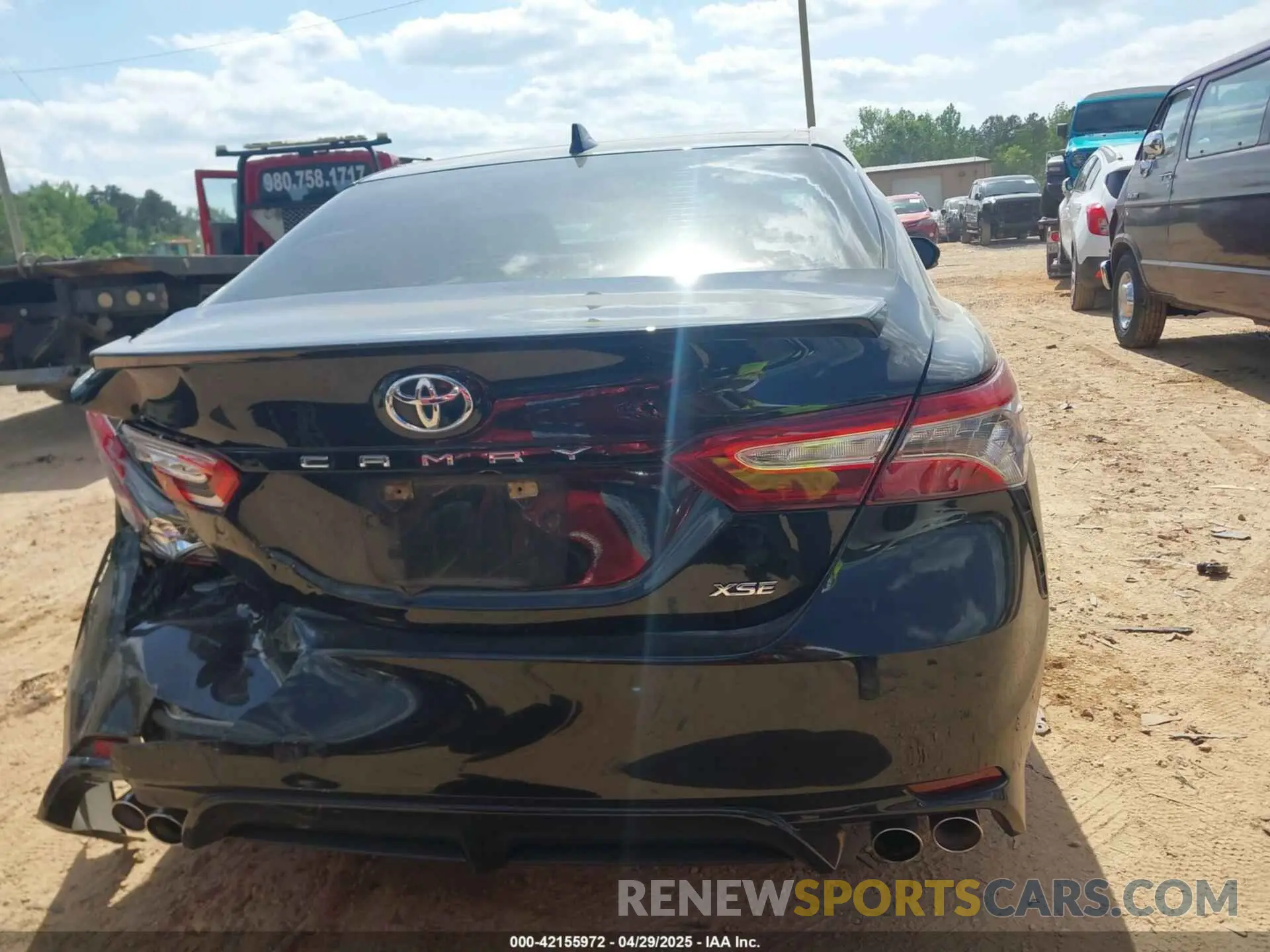 16 fotografías del automóvil dañado 4T1B61HK3KU856581 TOYOTA CAMRY 2019