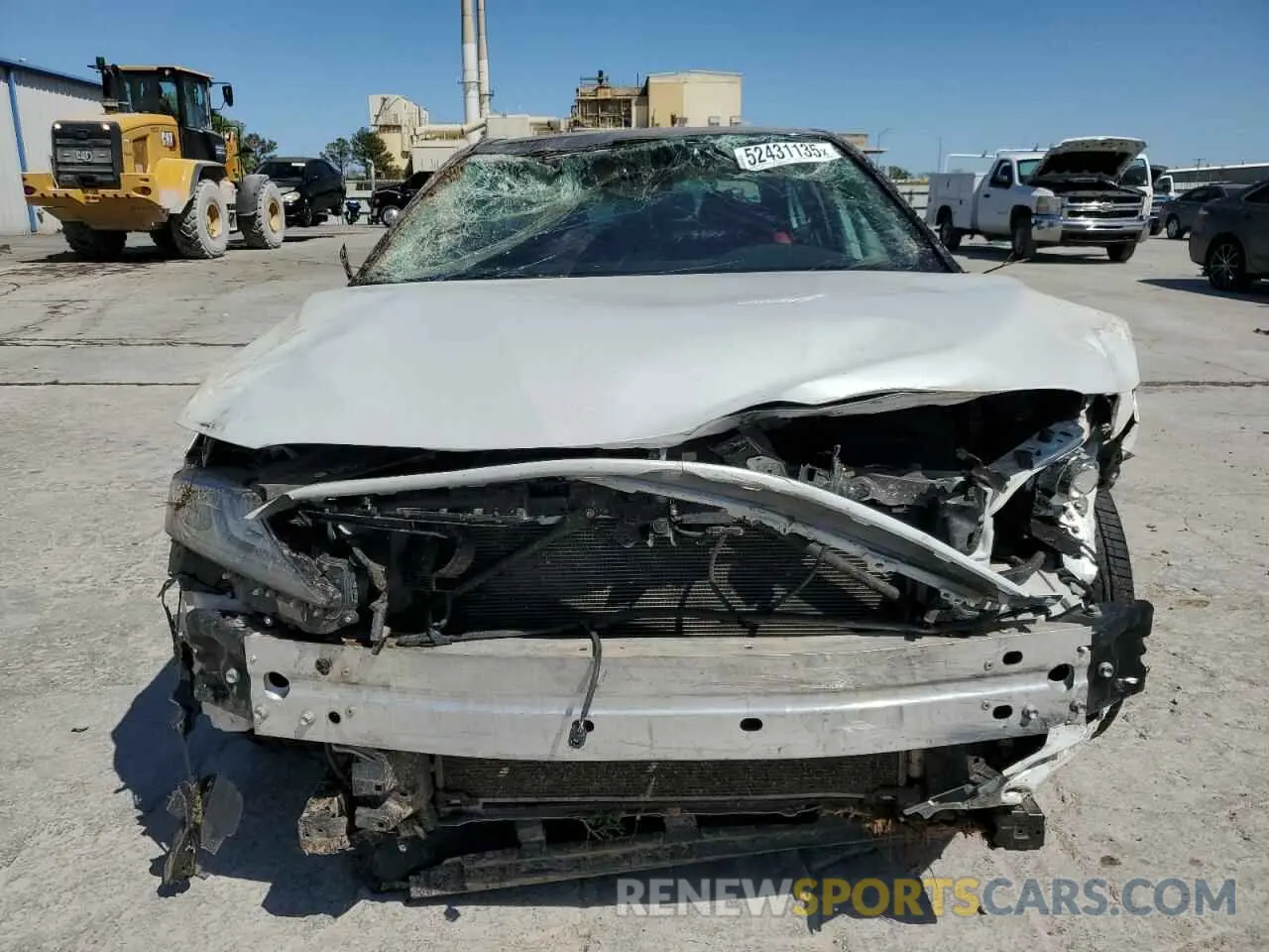 5 fotografías del automóvil dañado 4T1B61HK4KU188984 TOYOTA CAMRY 2019