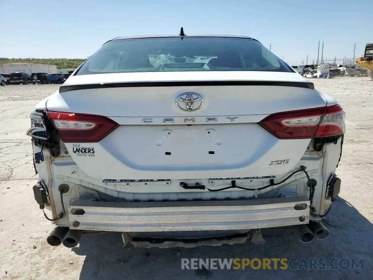 6 fotografías del automóvil dañado 4T1B61HK4KU188984 TOYOTA CAMRY 2019