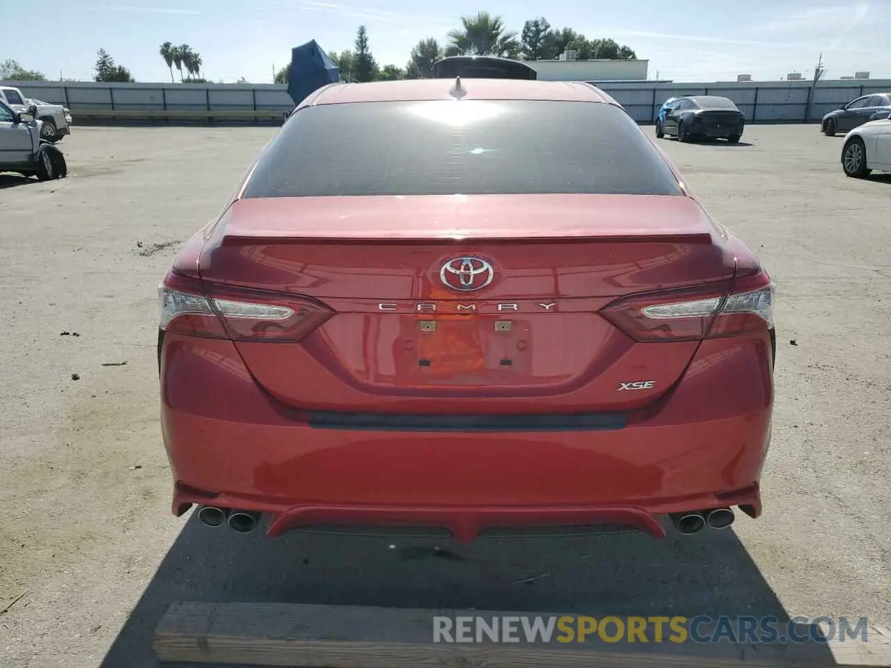 6 fotografías del automóvil dañado 4T1B61HK4KU201295 TOYOTA CAMRY 2019