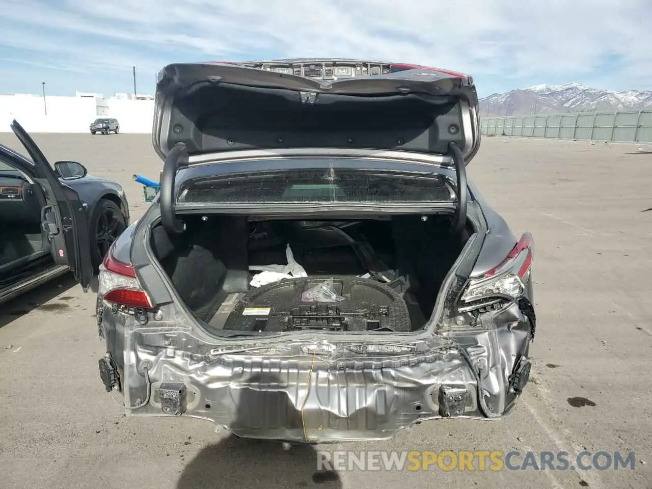 6 fotografías del automóvil dañado 4T1B61HK4KU207307 TOYOTA CAMRY 2019