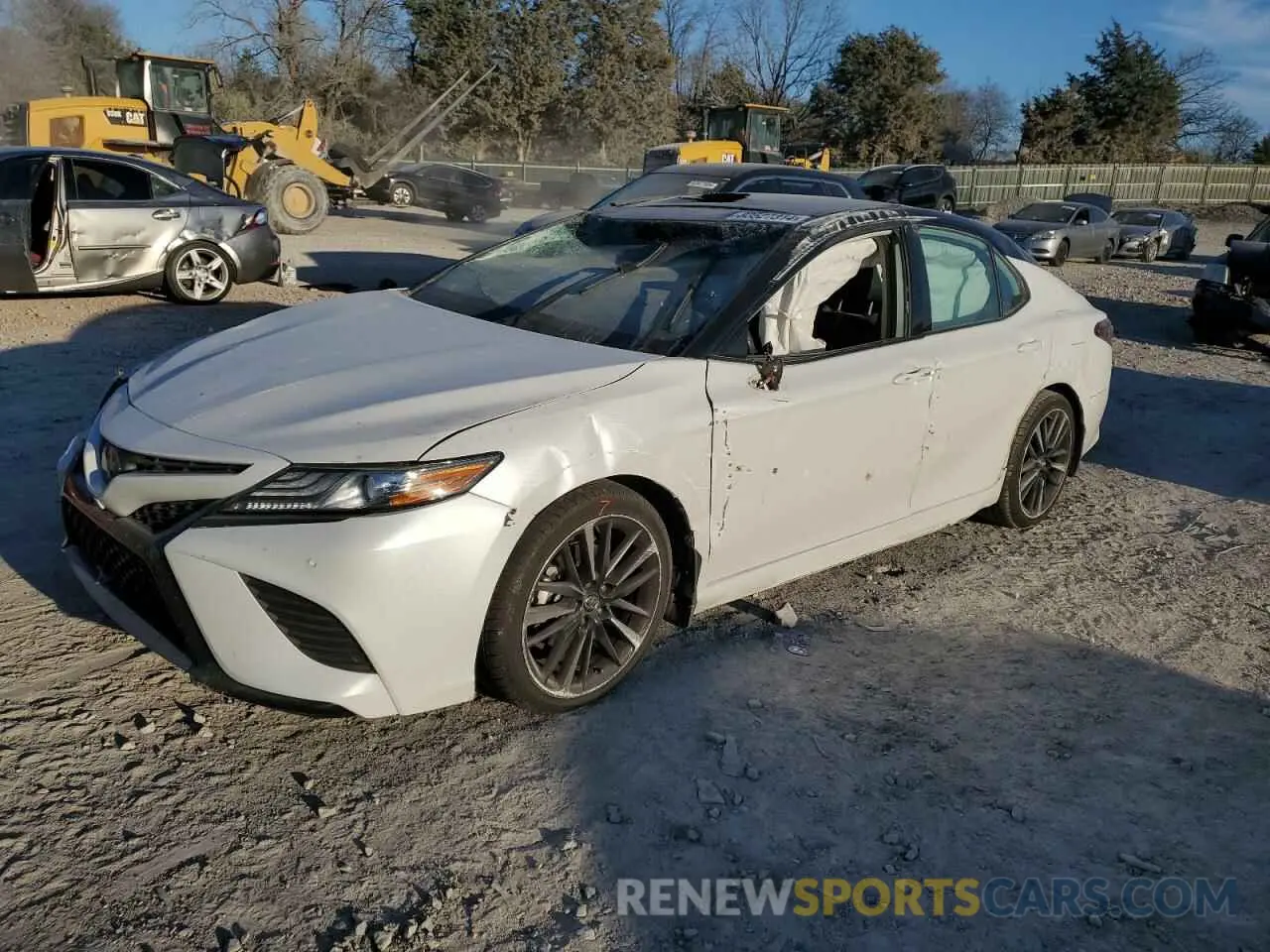 1 fotografías del automóvil dañado 4T1B61HK4KU235088 TOYOTA CAMRY 2019