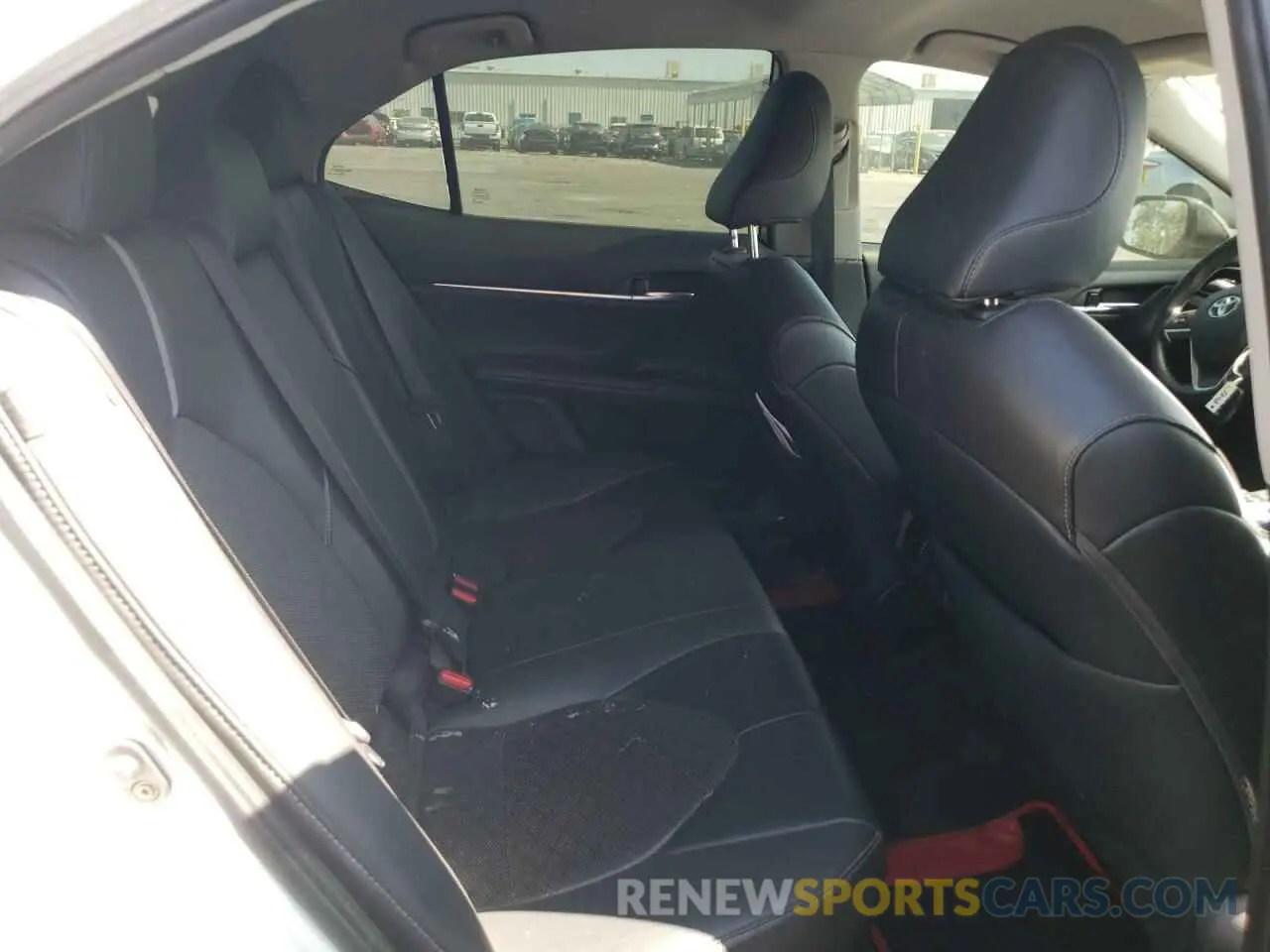 6 fotografías del automóvil dañado 4T1B61HK4KU298045 TOYOTA CAMRY 2019