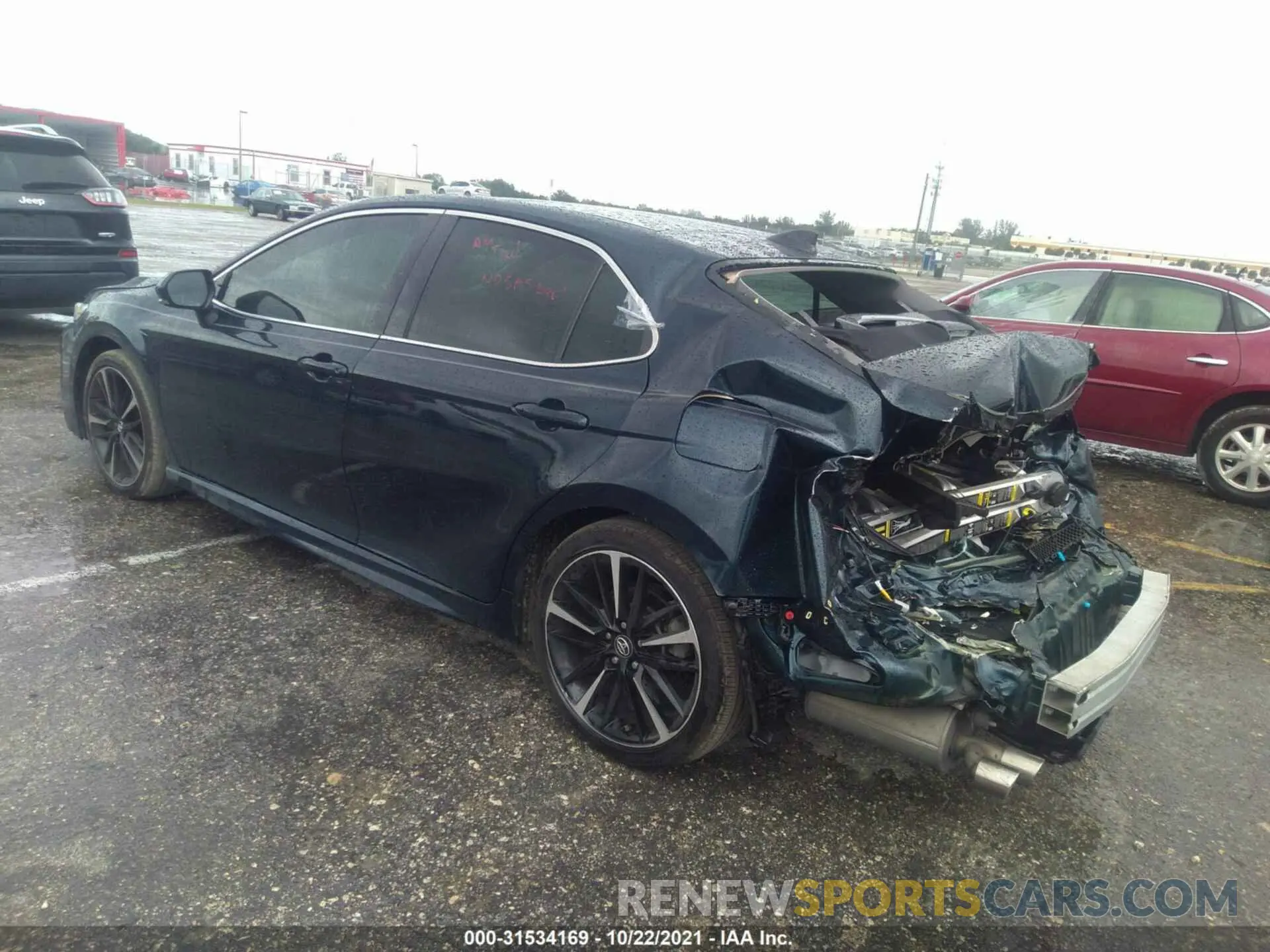 3 fotografías del automóvil dañado 4T1B61HK4KU752035 TOYOTA CAMRY 2019