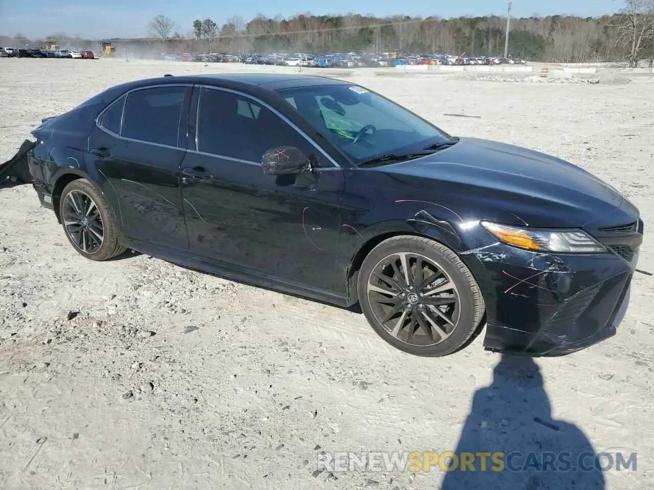 4 fotografías del automóvil dañado 4T1B61HK4KU769160 TOYOTA CAMRY 2019