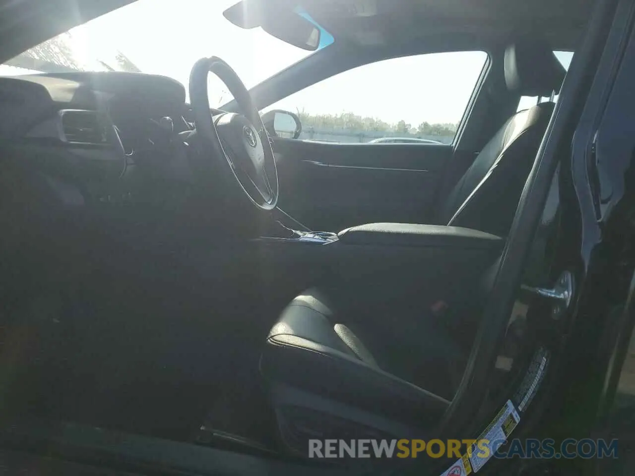 7 fotografías del automóvil dañado 4T1B61HK5KU167349 TOYOTA CAMRY 2019
