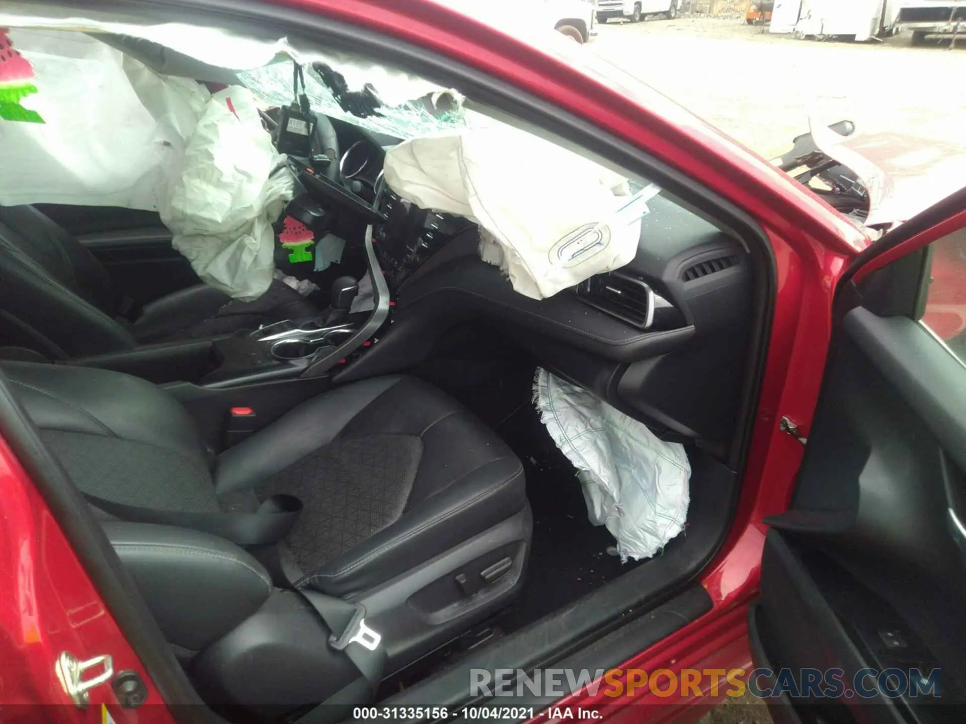 5 fotografías del automóvil dañado 4T1B61HK5KU185138 TOYOTA CAMRY 2019