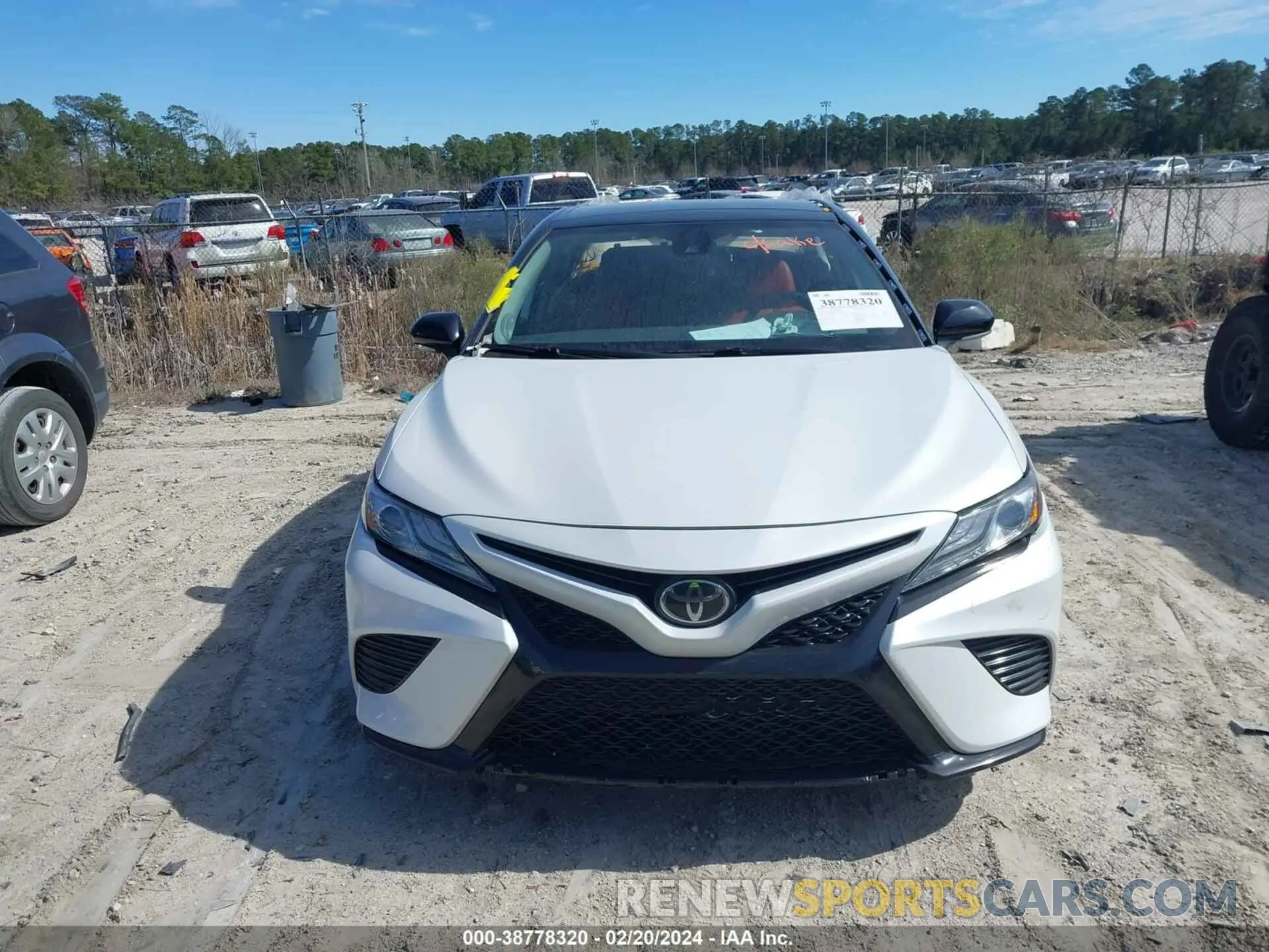 12 fotografías del automóvil dañado 4T1B61HK5KU218347 TOYOTA CAMRY 2019