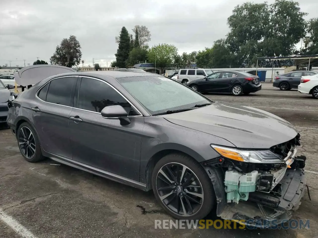 4 fotografías del automóvil dañado 4T1B61HK5KU220194 TOYOTA CAMRY 2019