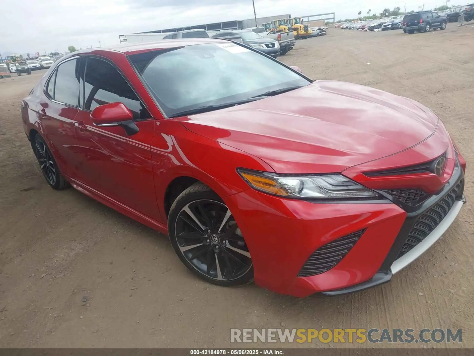 1 fotografías del automóvil dañado 4T1B61HK5KU288320 TOYOTA CAMRY 2019