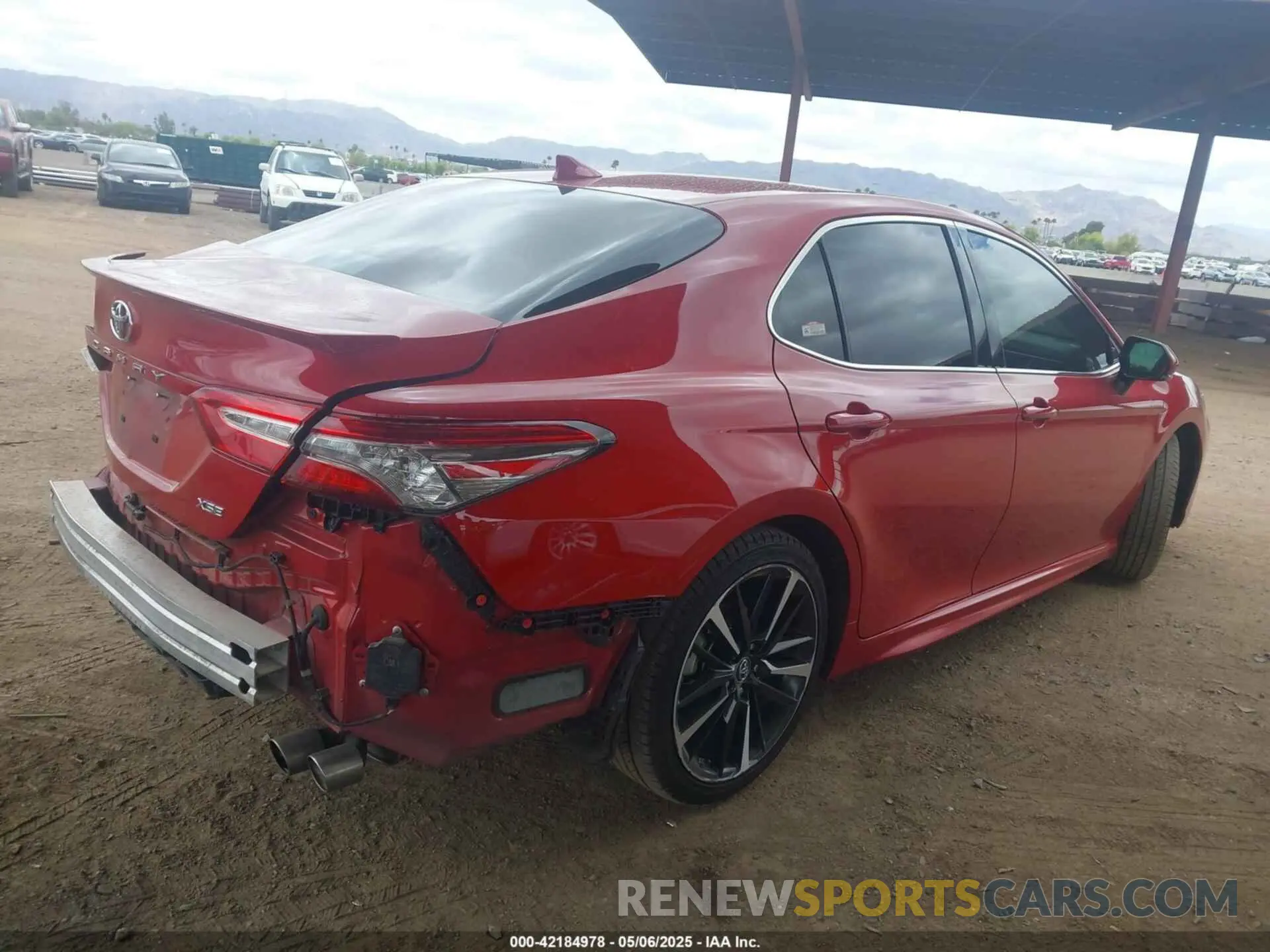 19 fotografías del automóvil dañado 4T1B61HK5KU288320 TOYOTA CAMRY 2019