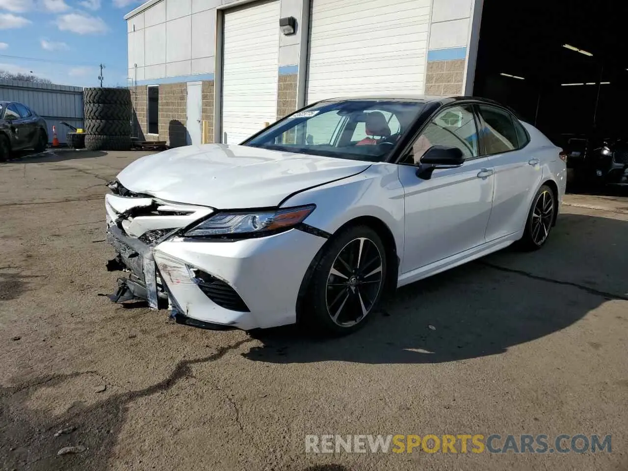 1 fotografías del automóvil dañado 4T1B61HK5KU289001 TOYOTA CAMRY 2019