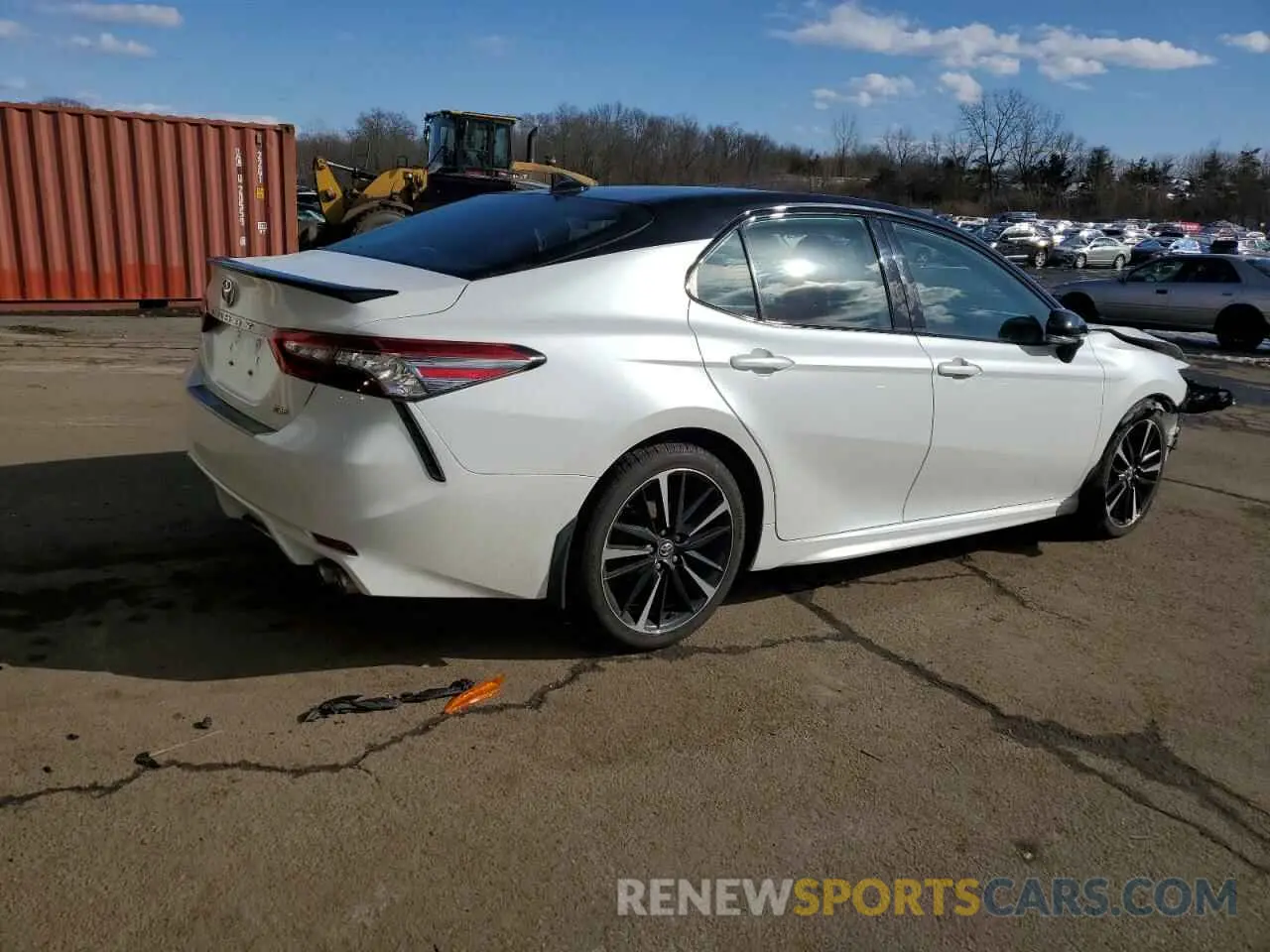 3 fotografías del automóvil dañado 4T1B61HK5KU289001 TOYOTA CAMRY 2019