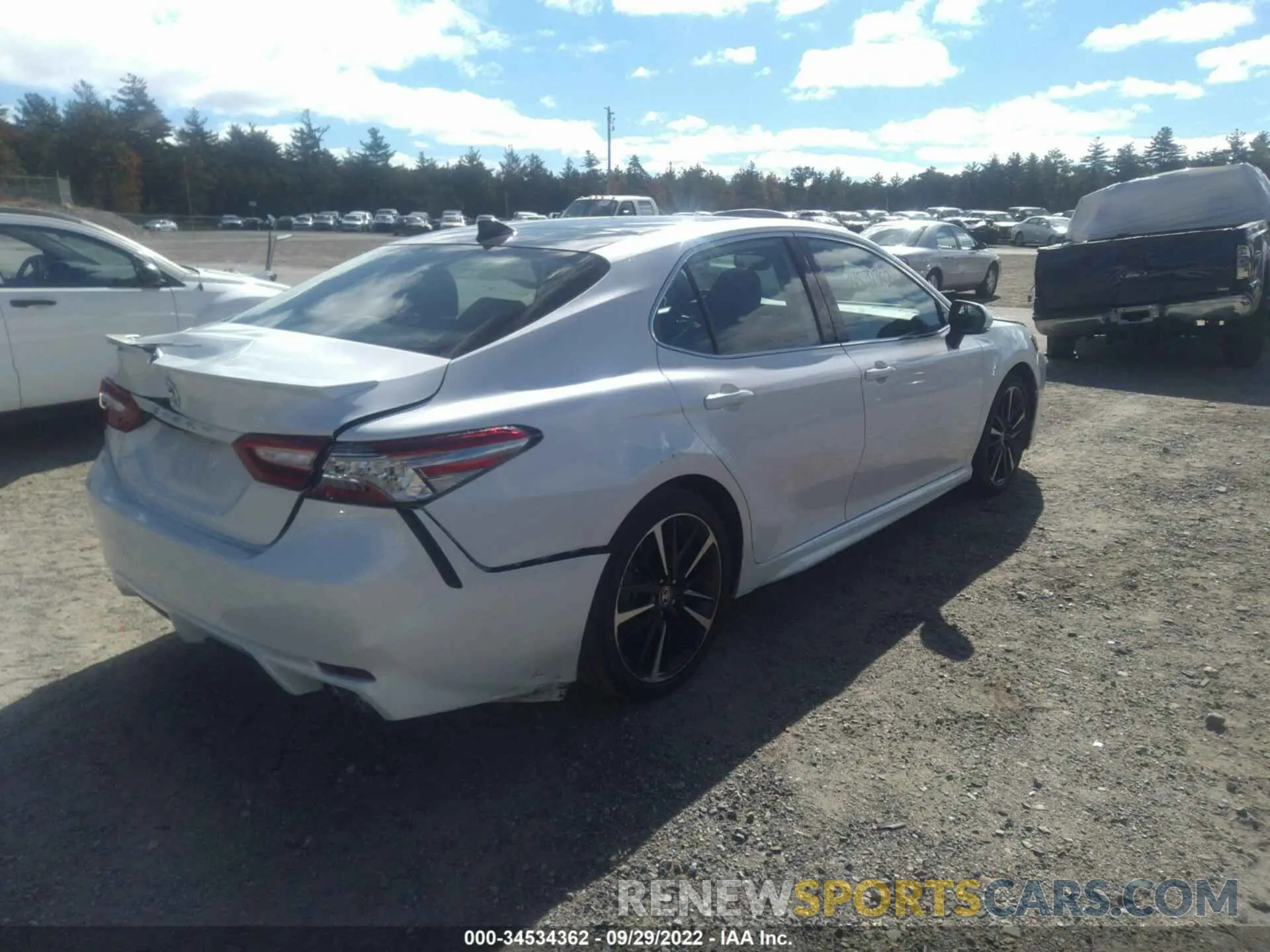 4 fotografías del automóvil dañado 4T1B61HK5KU741450 TOYOTA CAMRY 2019
