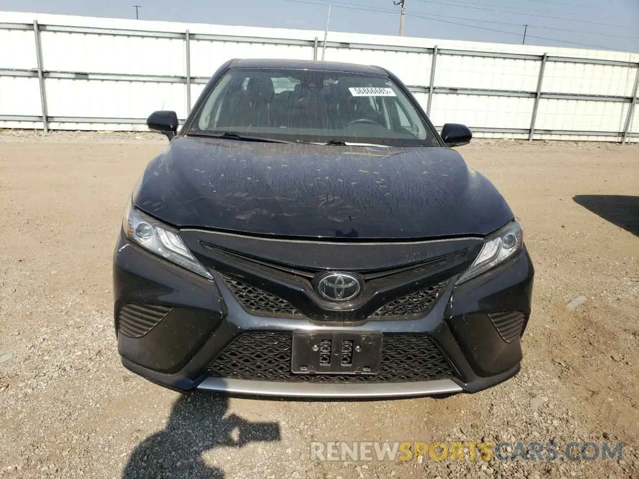5 fotografías del automóvil dañado 4T1B61HK5KU782029 TOYOTA CAMRY 2019