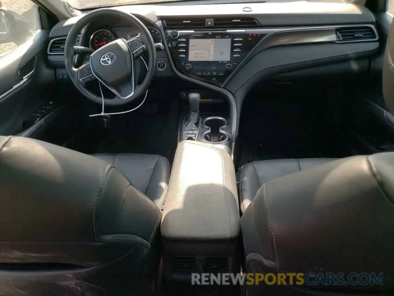 8 fotografías del automóvil dañado 4T1B61HK5KU782029 TOYOTA CAMRY 2019