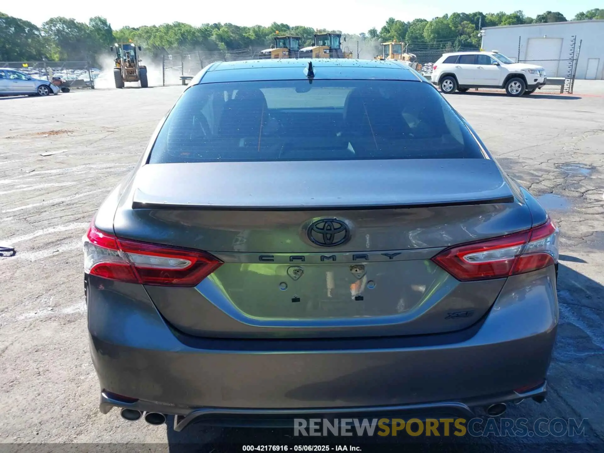 16 fotografías del automóvil dañado 4T1B61HK5KU788378 TOYOTA CAMRY 2019