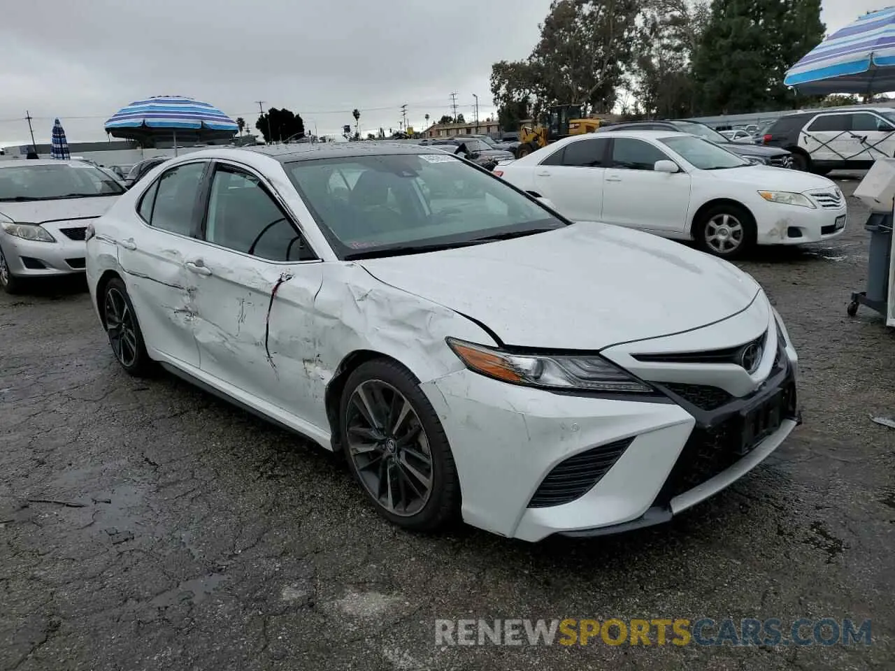 4 fotografías del automóvil dañado 4T1B61HK5KU839264 TOYOTA CAMRY 2019