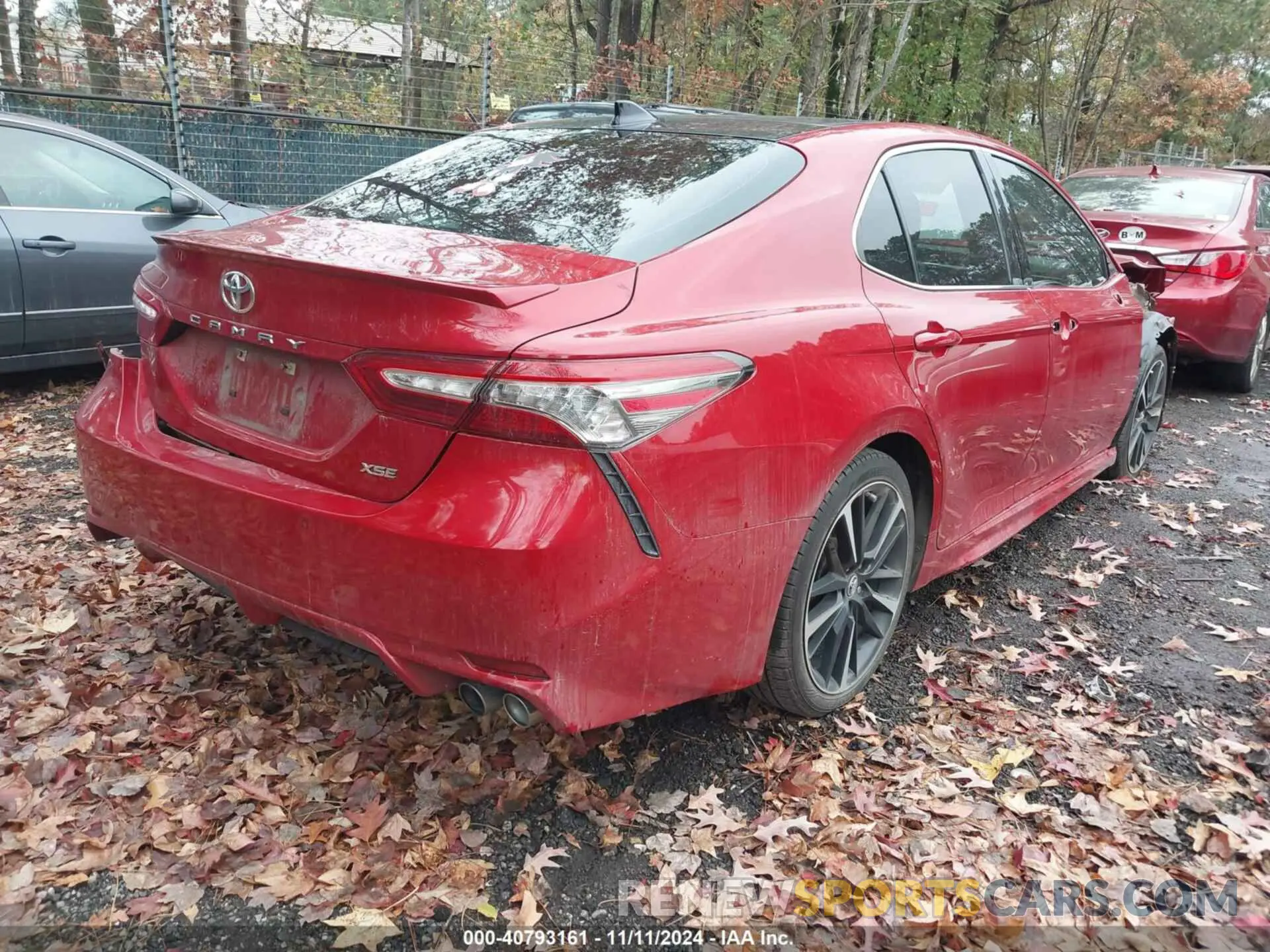4 fotografías del automóvil dañado 4T1B61HK6KU299083 TOYOTA CAMRY 2019