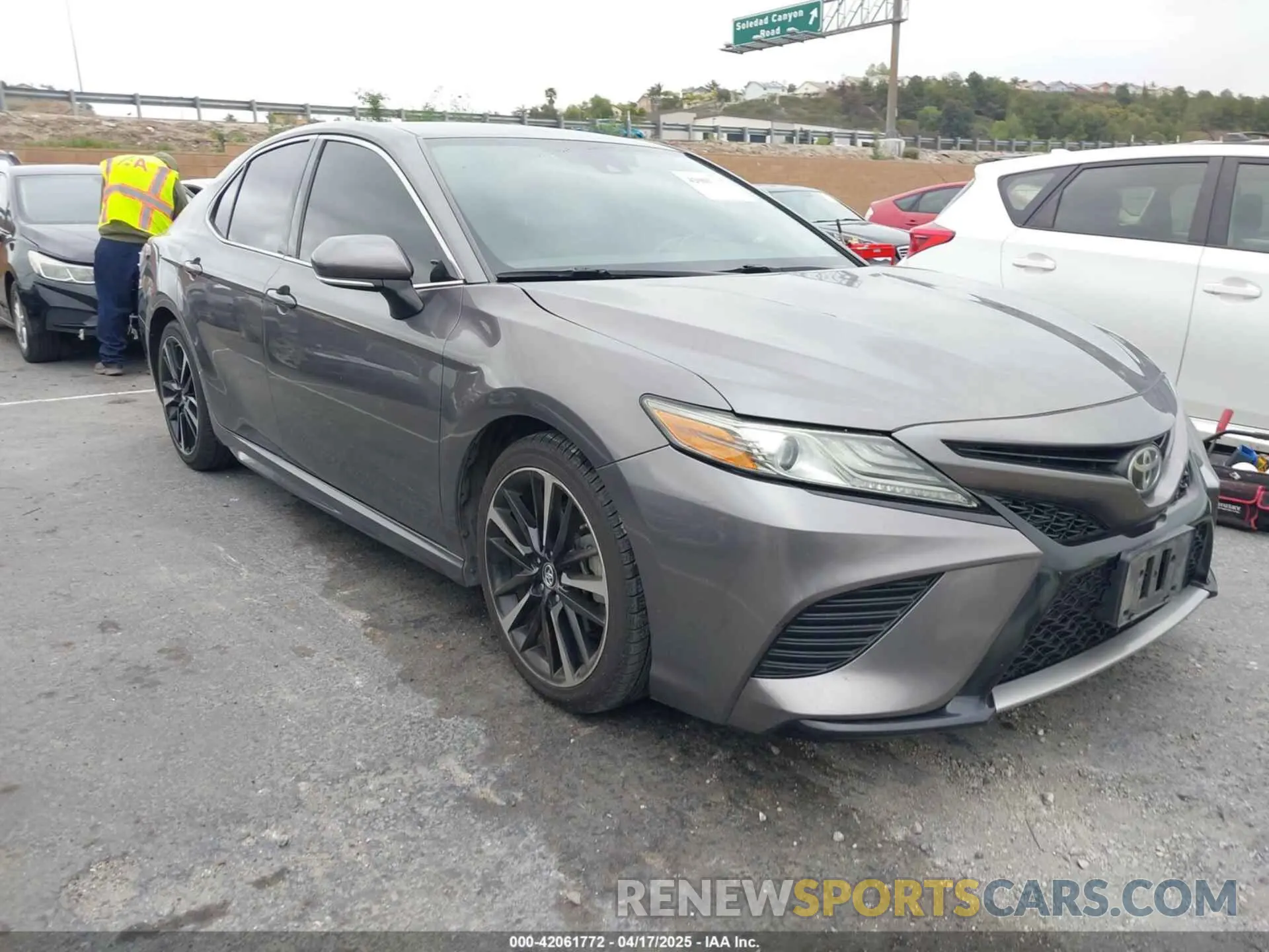 1 fotografías del automóvil dañado 4T1B61HK6KU709008 TOYOTA CAMRY 2019