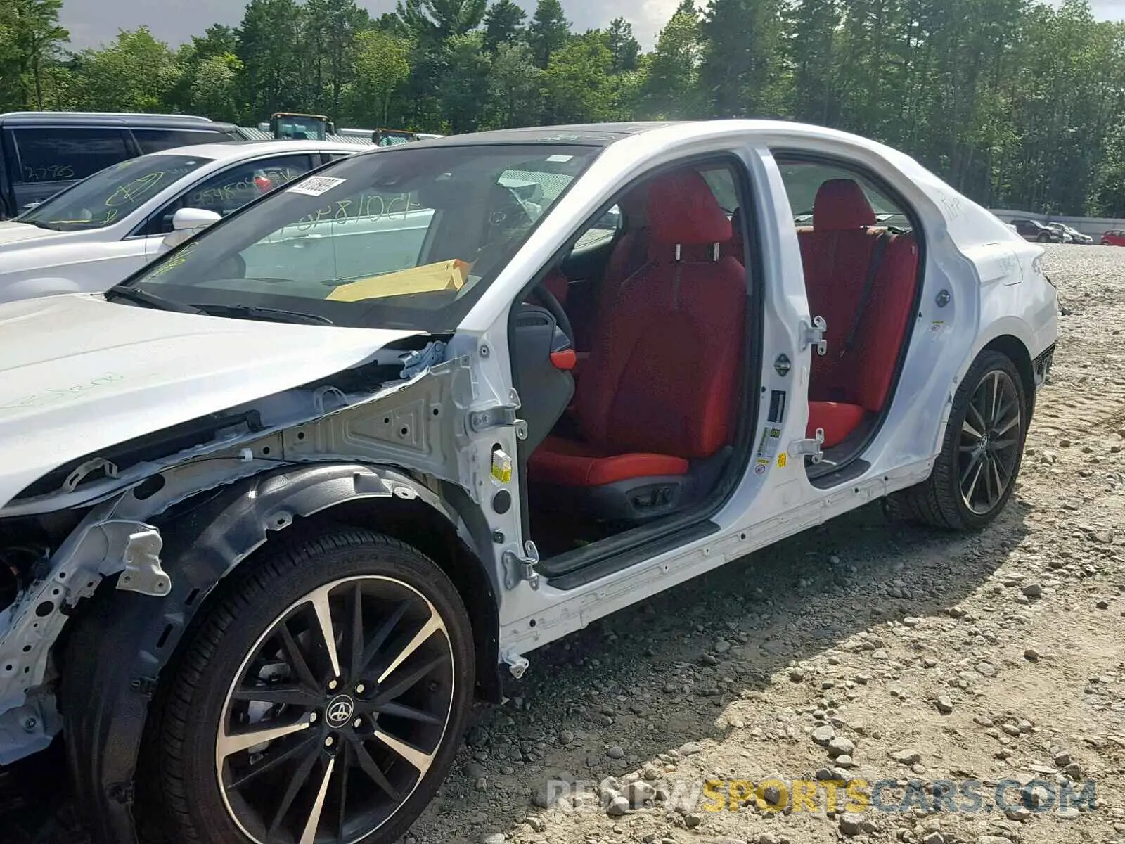 9 fotografías del automóvil dañado 4T1B61HK6KU757656 TOYOTA CAMRY 2019