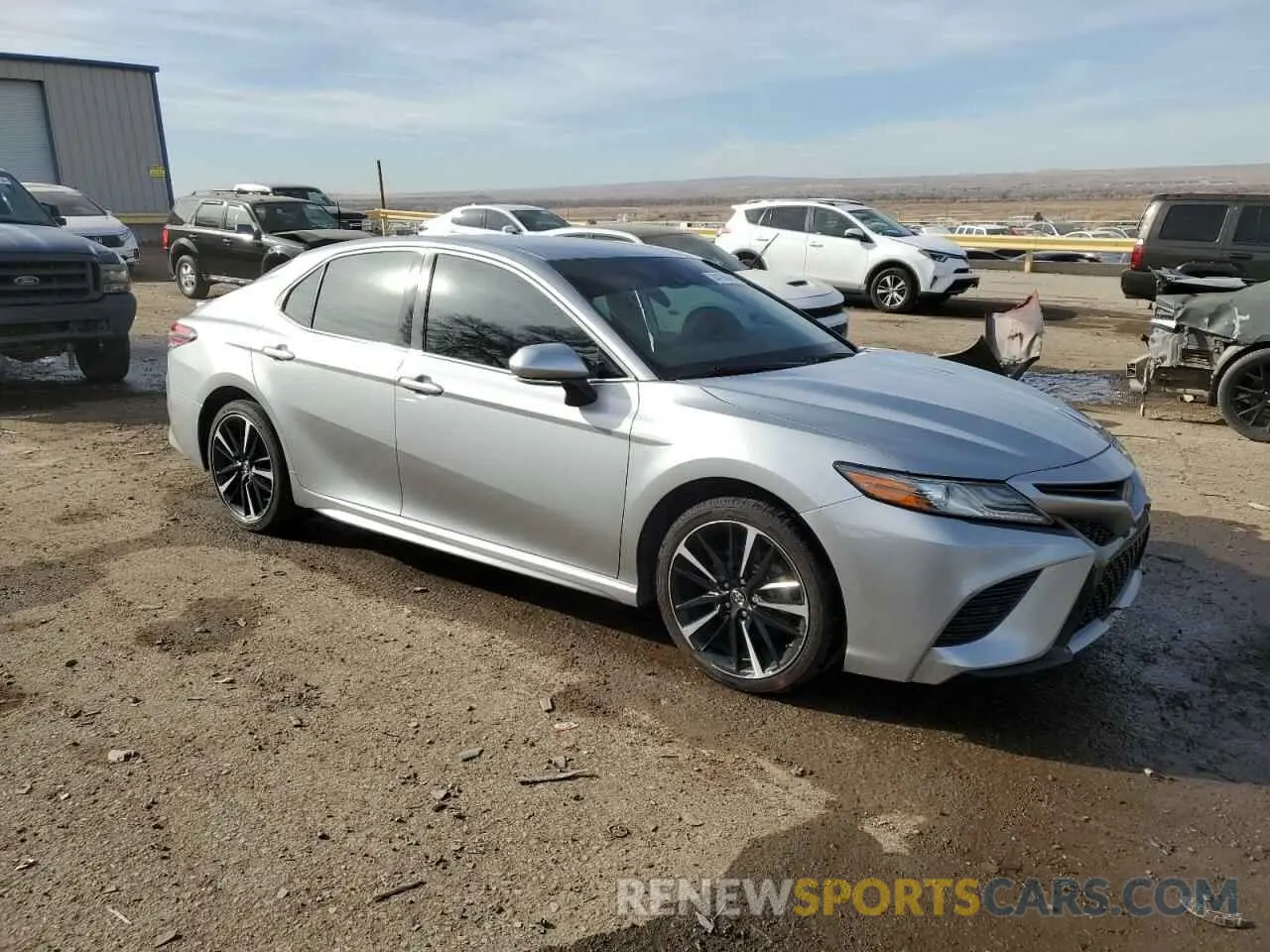4 fotografías del automóvil dañado 4T1B61HK7KU212534 TOYOTA CAMRY 2019
