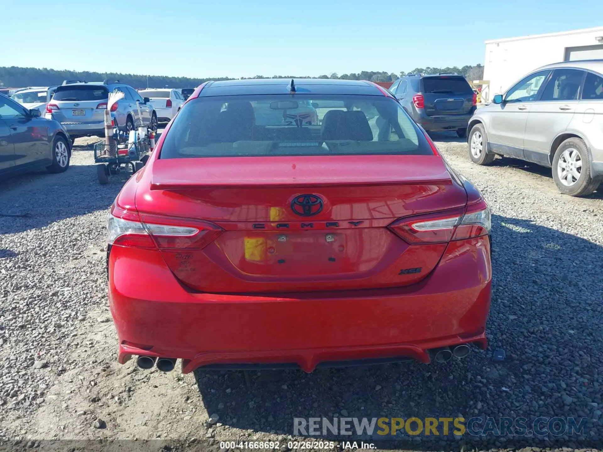 16 fotografías del automóvil dañado 4T1B61HK7KU252273 TOYOTA CAMRY 2019