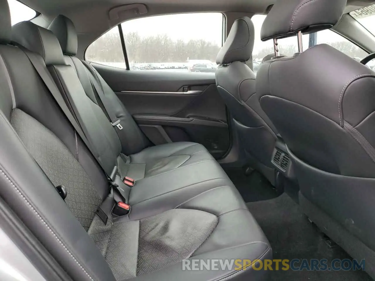 10 fotografías del automóvil dañado 4T1B61HK7KU751378 TOYOTA CAMRY 2019