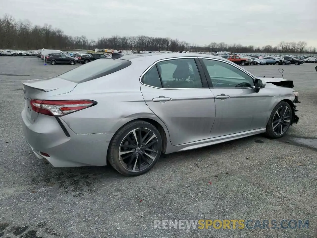 3 fotografías del automóvil dañado 4T1B61HK7KU751378 TOYOTA CAMRY 2019