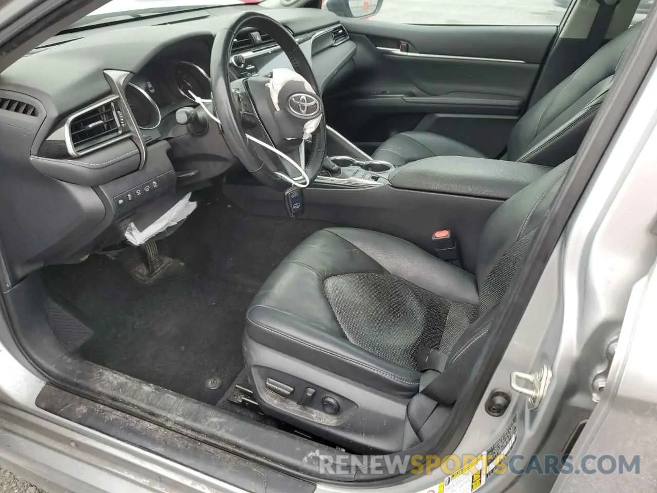 7 fotografías del automóvil dañado 4T1B61HK7KU751378 TOYOTA CAMRY 2019