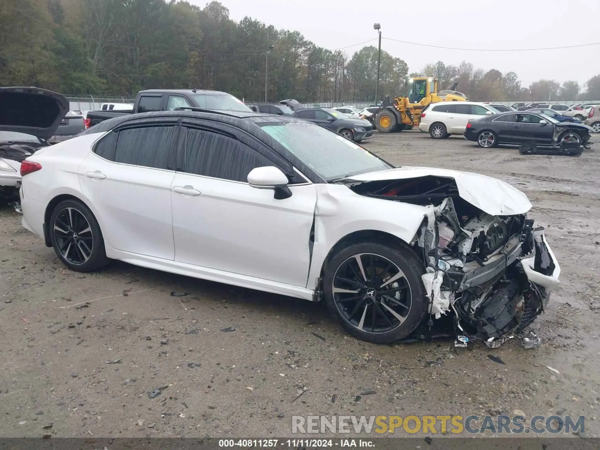 14 fotografías del automóvil dañado 4T1B61HK7KU824975 TOYOTA CAMRY 2019