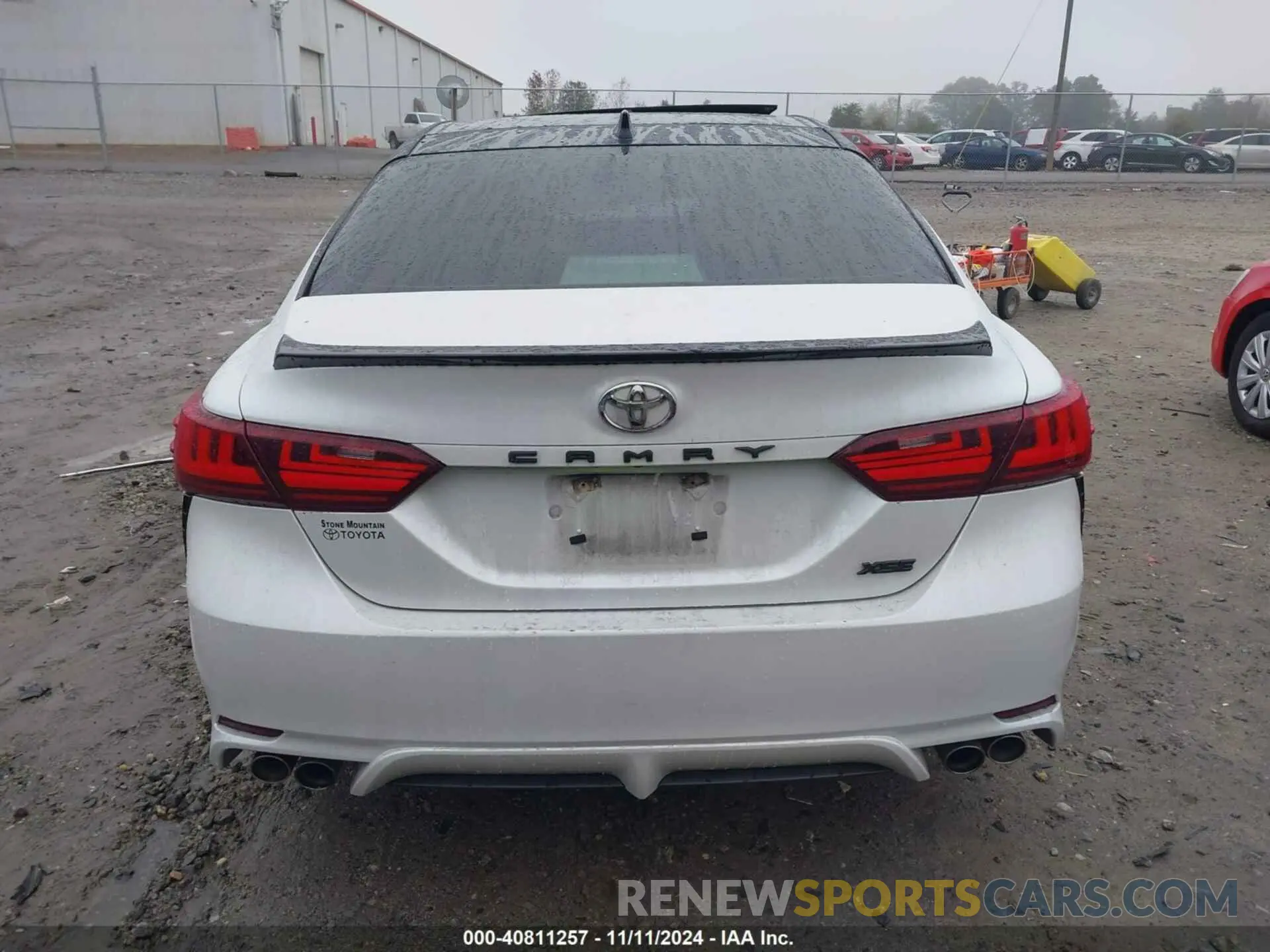 17 fotografías del automóvil dañado 4T1B61HK7KU824975 TOYOTA CAMRY 2019