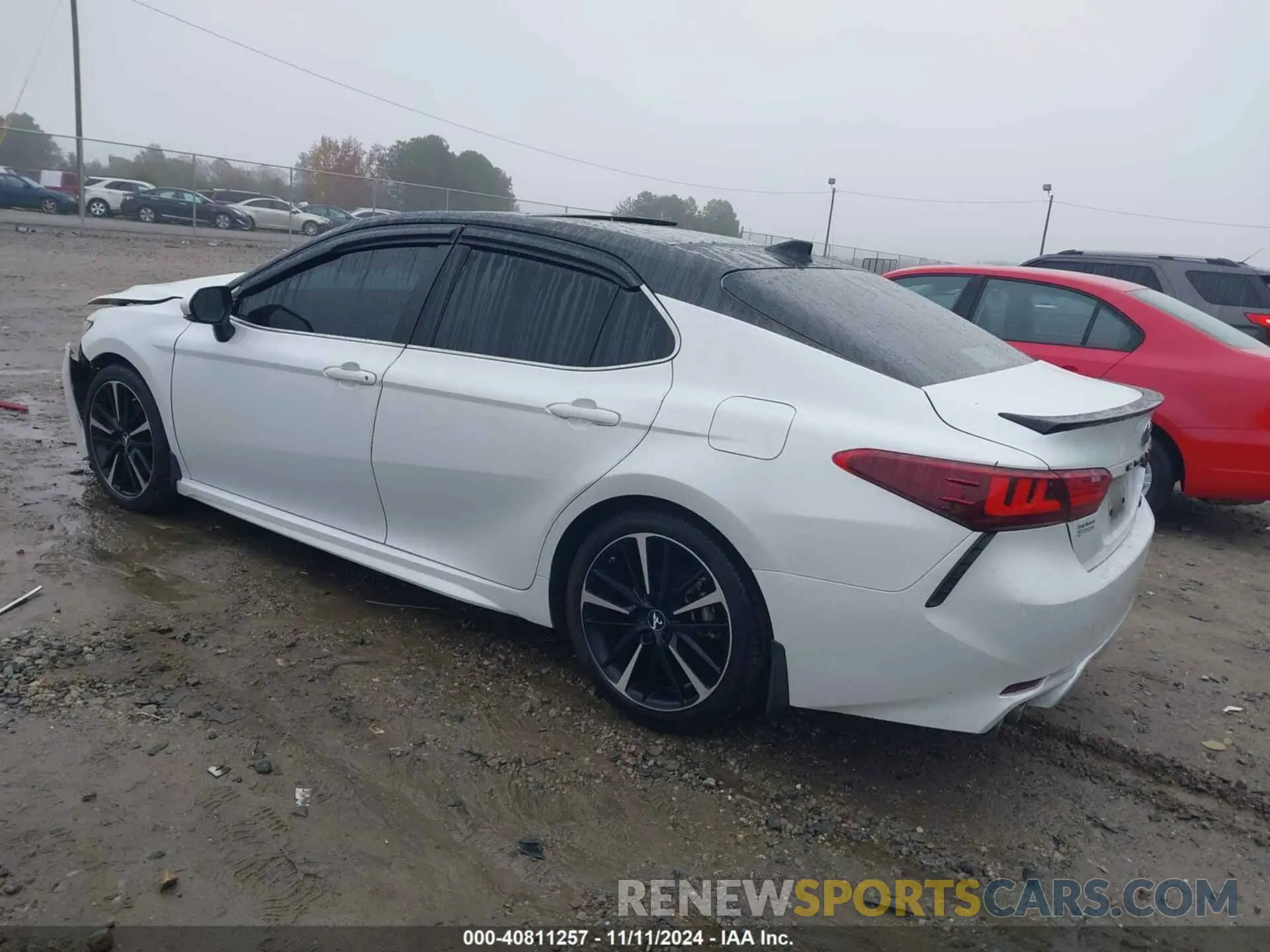 3 fotografías del automóvil dañado 4T1B61HK7KU824975 TOYOTA CAMRY 2019