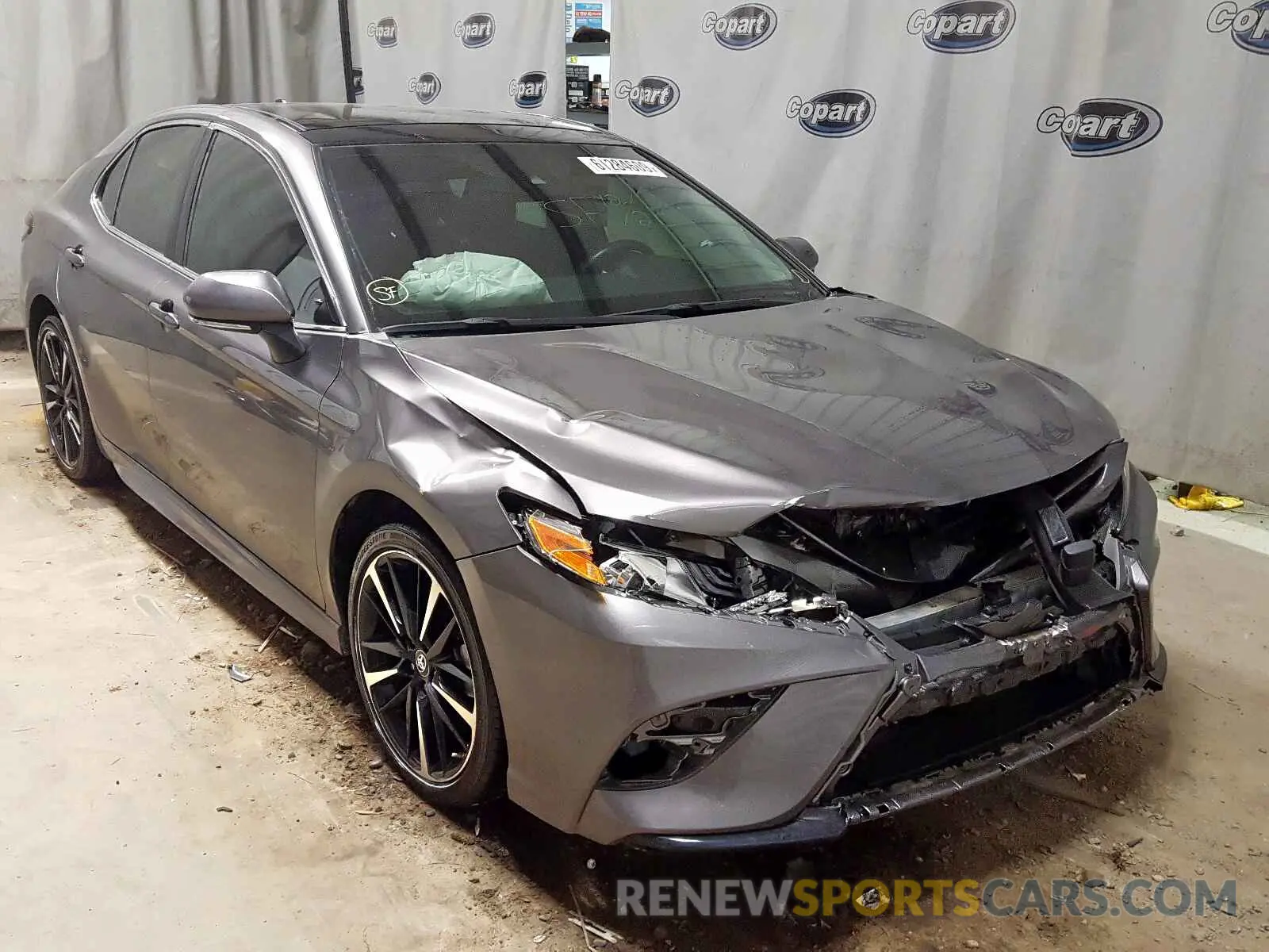 1 fotografías del automóvil dañado 4T1B61HK8KU181391 TOYOTA CAMRY 2019