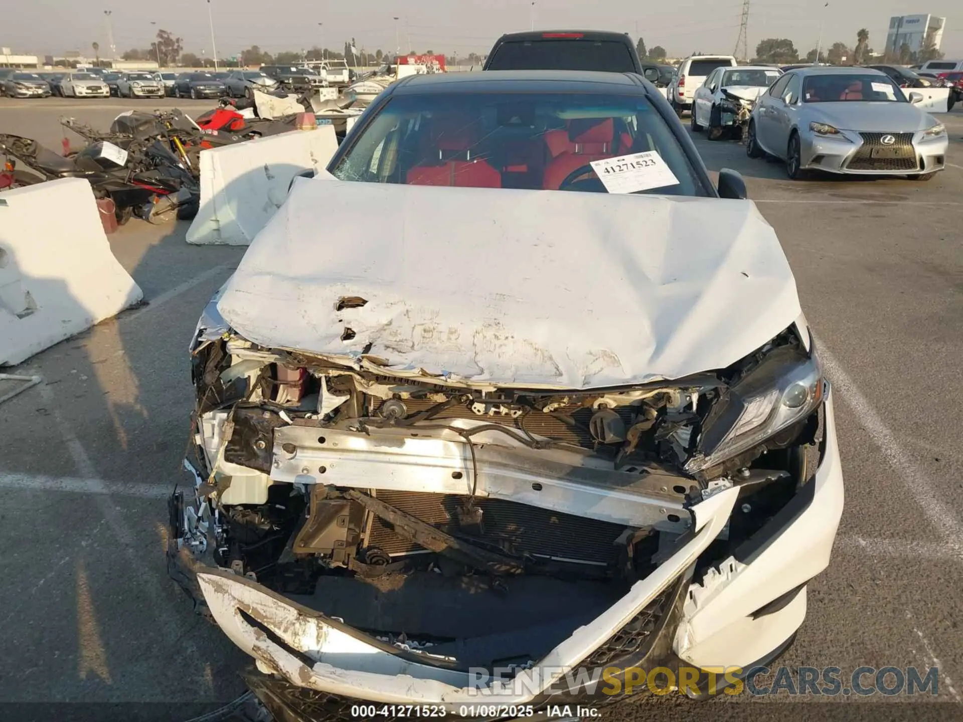 11 fotografías del automóvil dañado 4T1B61HK8KU263508 TOYOTA CAMRY 2019