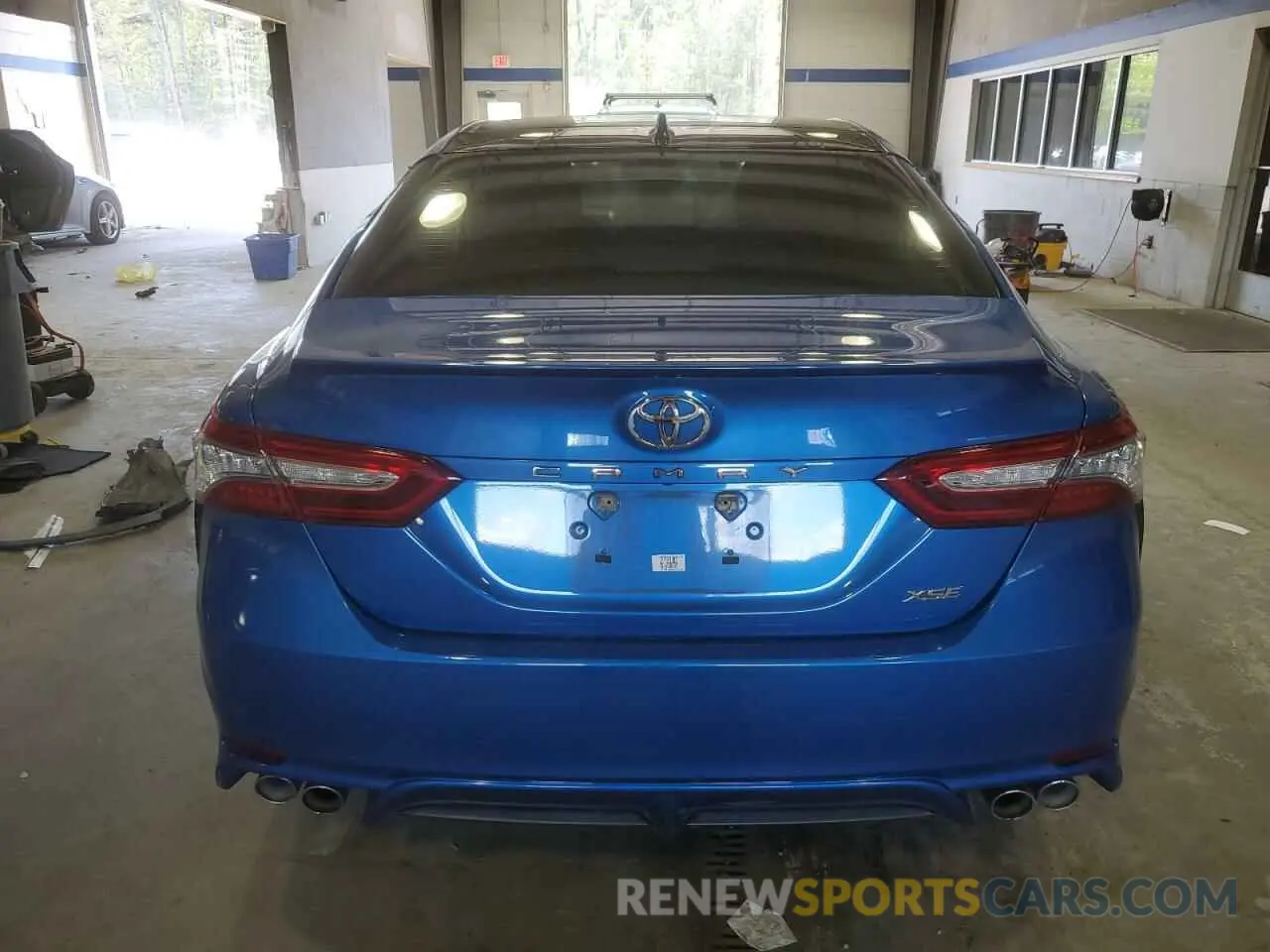 6 fotografías del automóvil dañado 4T1B61HK8KU273102 TOYOTA CAMRY 2019