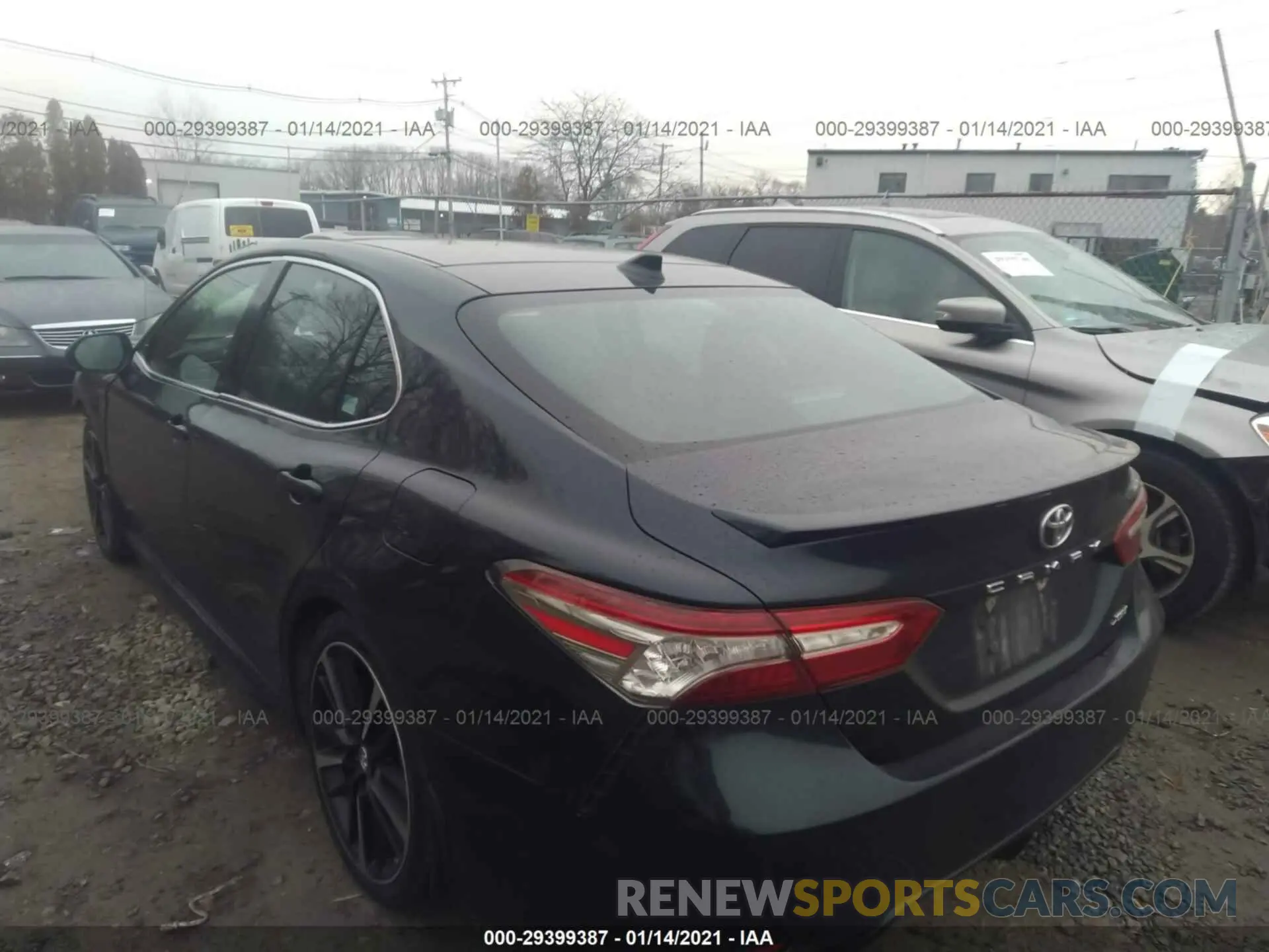 3 fotografías del automóvil dañado 4T1B61HK8KU756329 TOYOTA CAMRY 2019