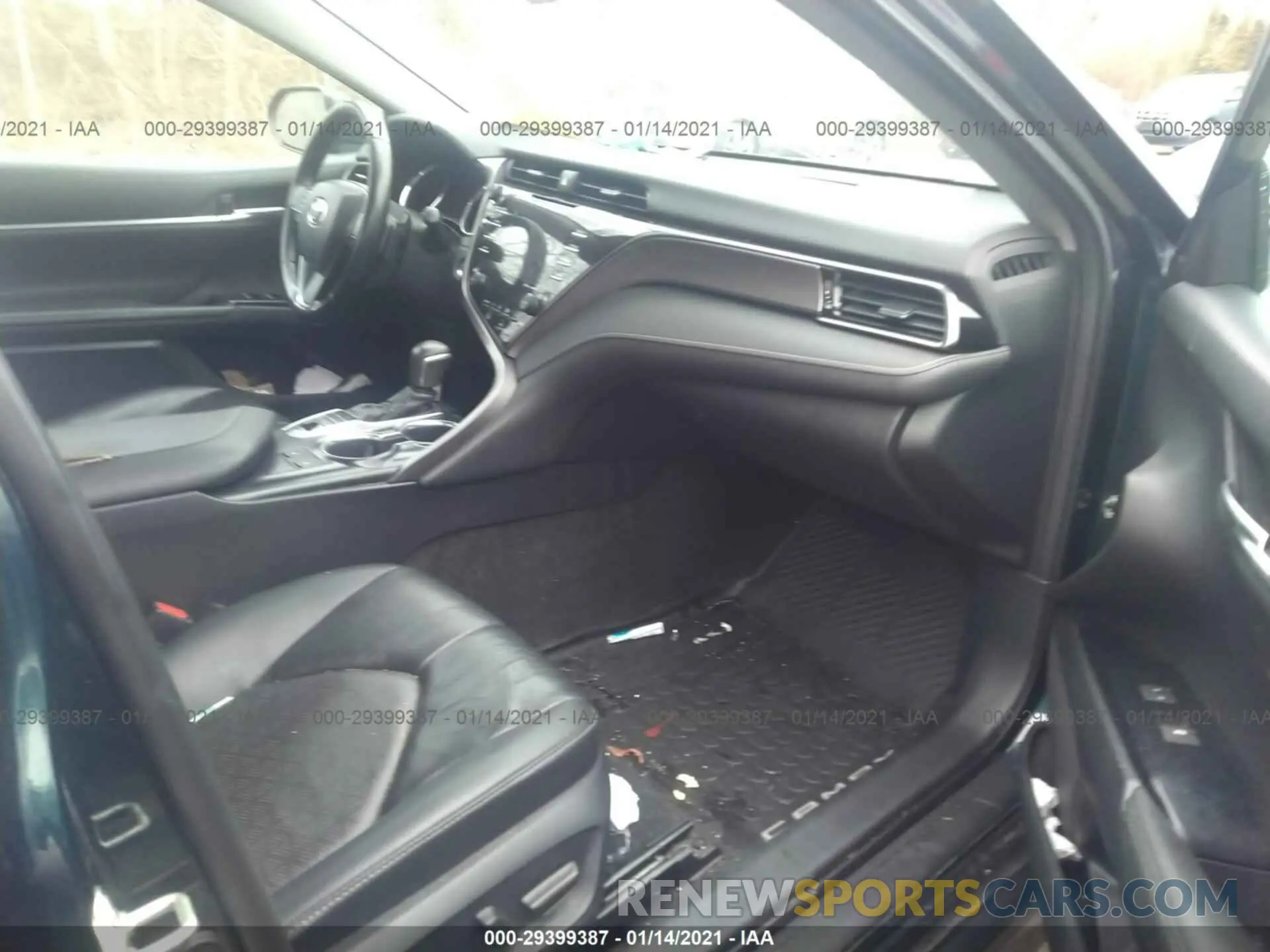 5 fotografías del automóvil dañado 4T1B61HK8KU756329 TOYOTA CAMRY 2019