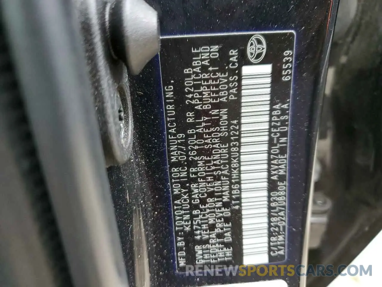 10 fotografías del automóvil dañado 4T1B61HK8KU831224 TOYOTA CAMRY 2019