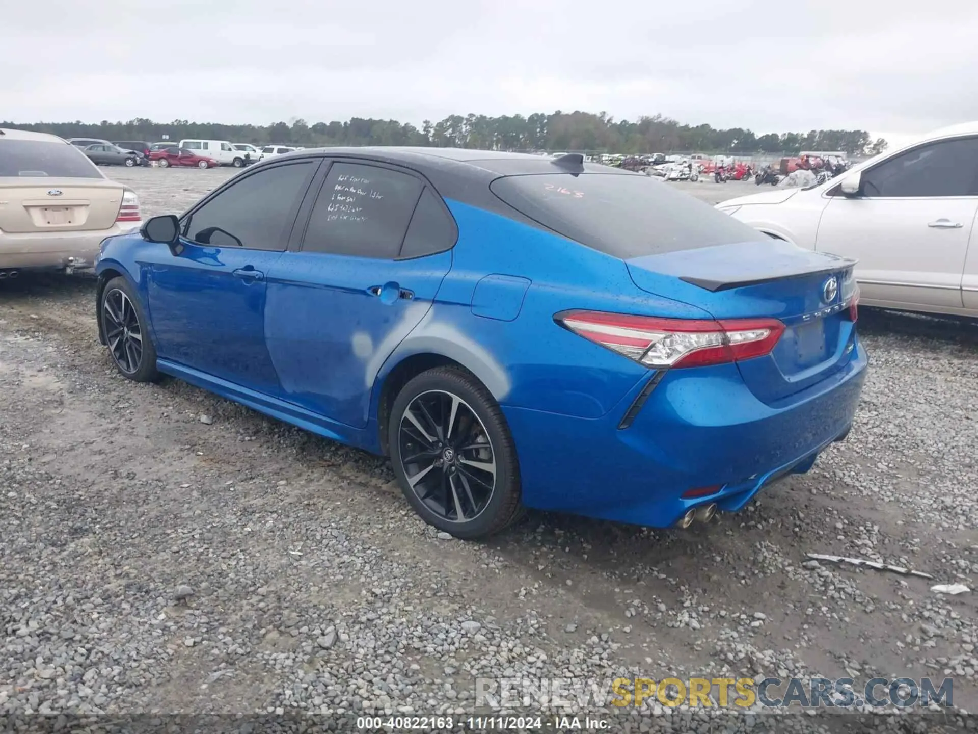 3 fotografías del automóvil dañado 4T1B61HK9KU191928 TOYOTA CAMRY 2019